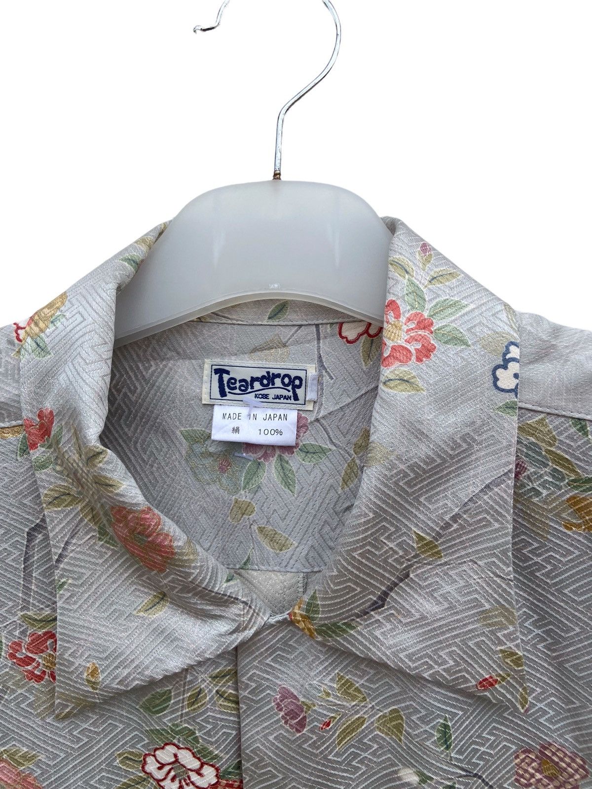 Japanese Brand TEARDROP SILK HAWAIIAN STYLE BUTTON UP Size US M / EU 48-50 / 2 - 2 Thumbnail