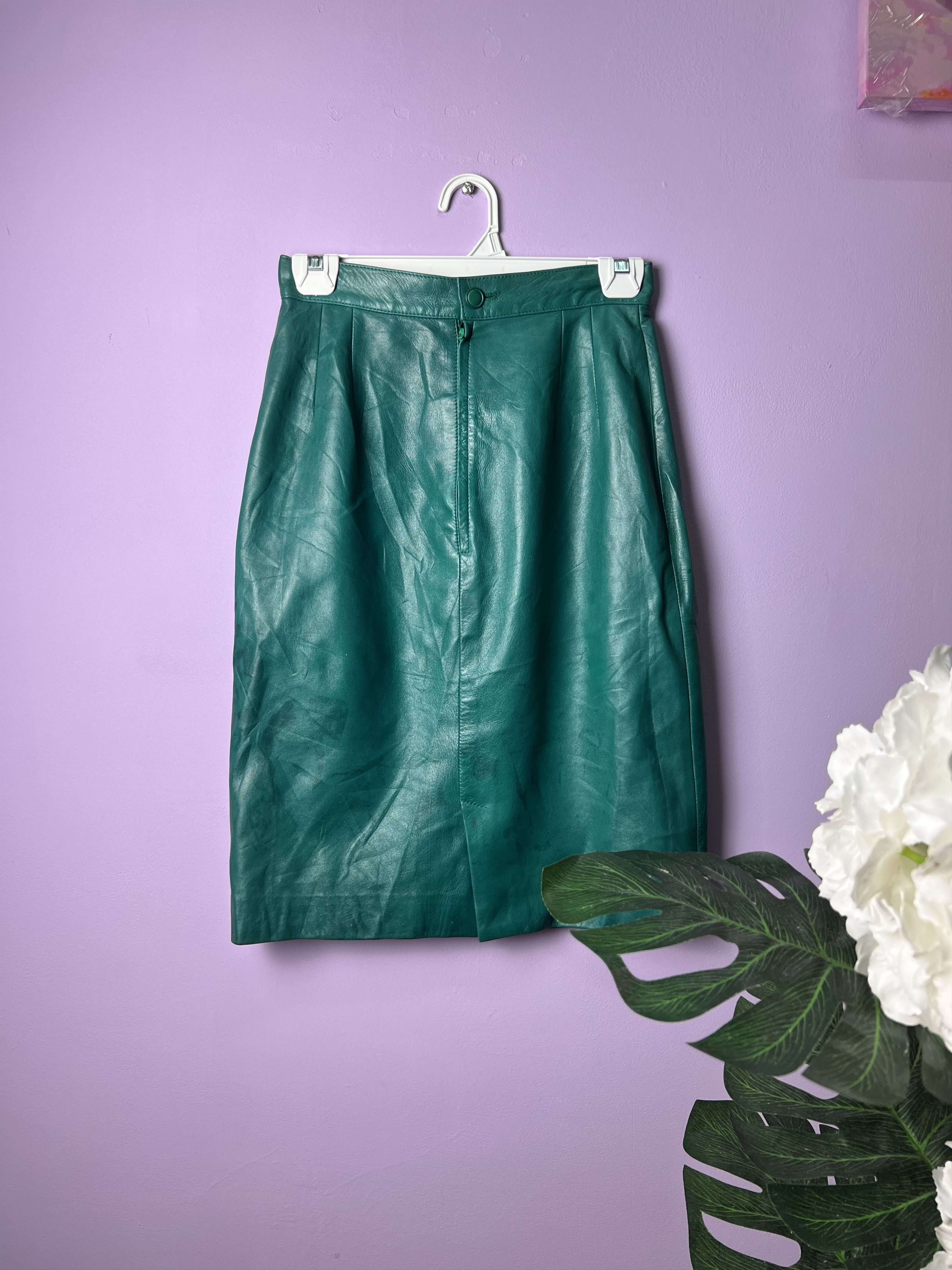 image of Leather Cizenne Sheep Skin Skirts in Green, Women's (Size 26)