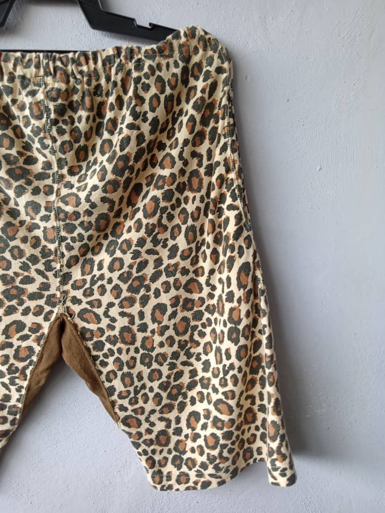 Champion × Seditionaries Champion Reverse Weave Animal Print Short Pants Size US 33 - 7 Thumbnail