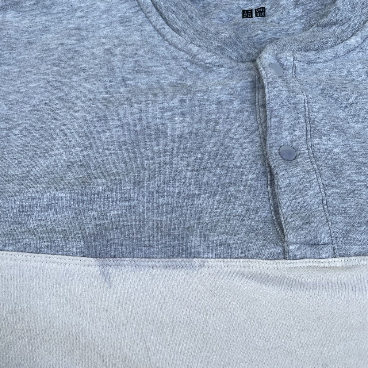 Japanese Brand × Uniqlo × Vintage Uniqlo Dwi Tone Half Button Sweatshirt Size US L / EU 52-54 / 3 - 4 Thumbnail