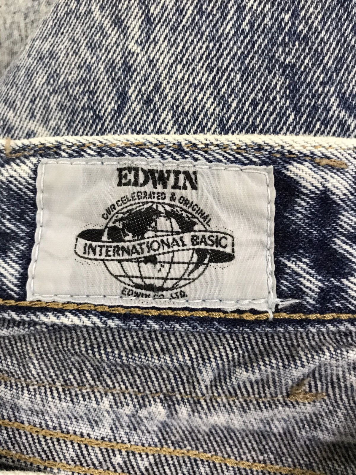 Edwin × Vintage Vintage Edwin Acid Wash High Waist Baggy Jeans Size US 31 - 9 Thumbnail