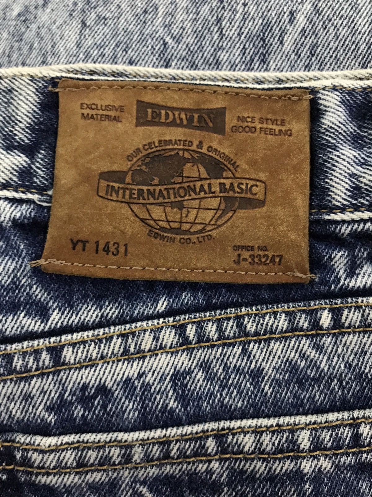 Edwin × Vintage Vintage Edwin Acid Wash High Waist Baggy Jeans Size US 31 - 8 Thumbnail