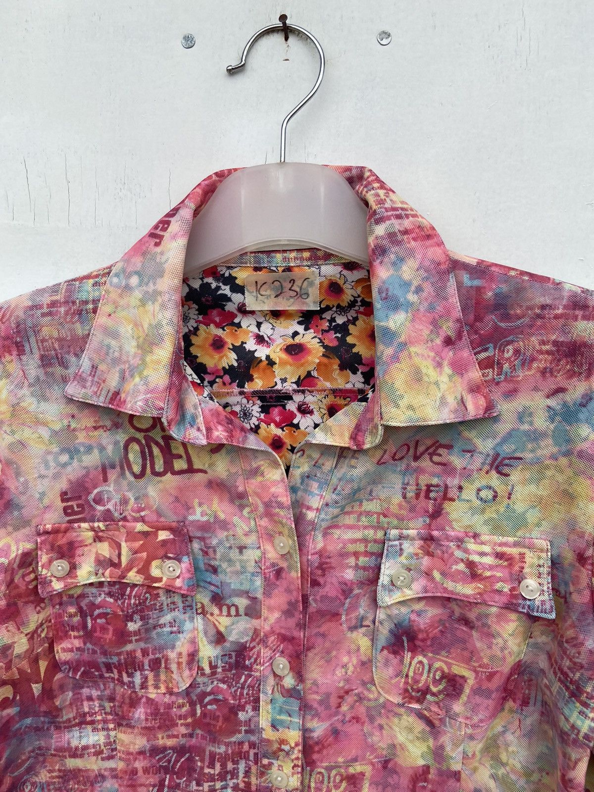 Japanese Brand LONGCHAMP FULLPRINT FLORAL SHIRT Size US L / EU 52-54 / 3 - 2 Thumbnail
