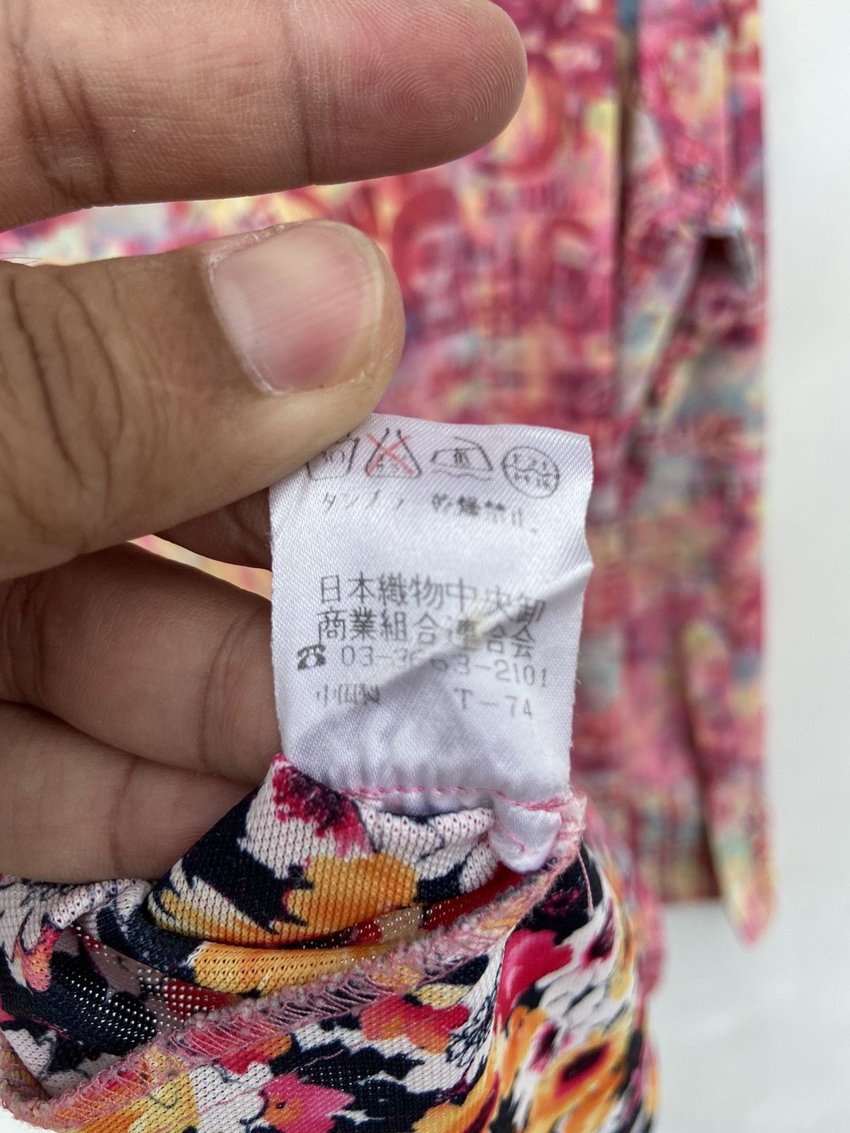 Japanese Brand LONGCHAMP FULLPRINT FLORAL SHIRT Size US L / EU 52-54 / 3 - 5 Thumbnail