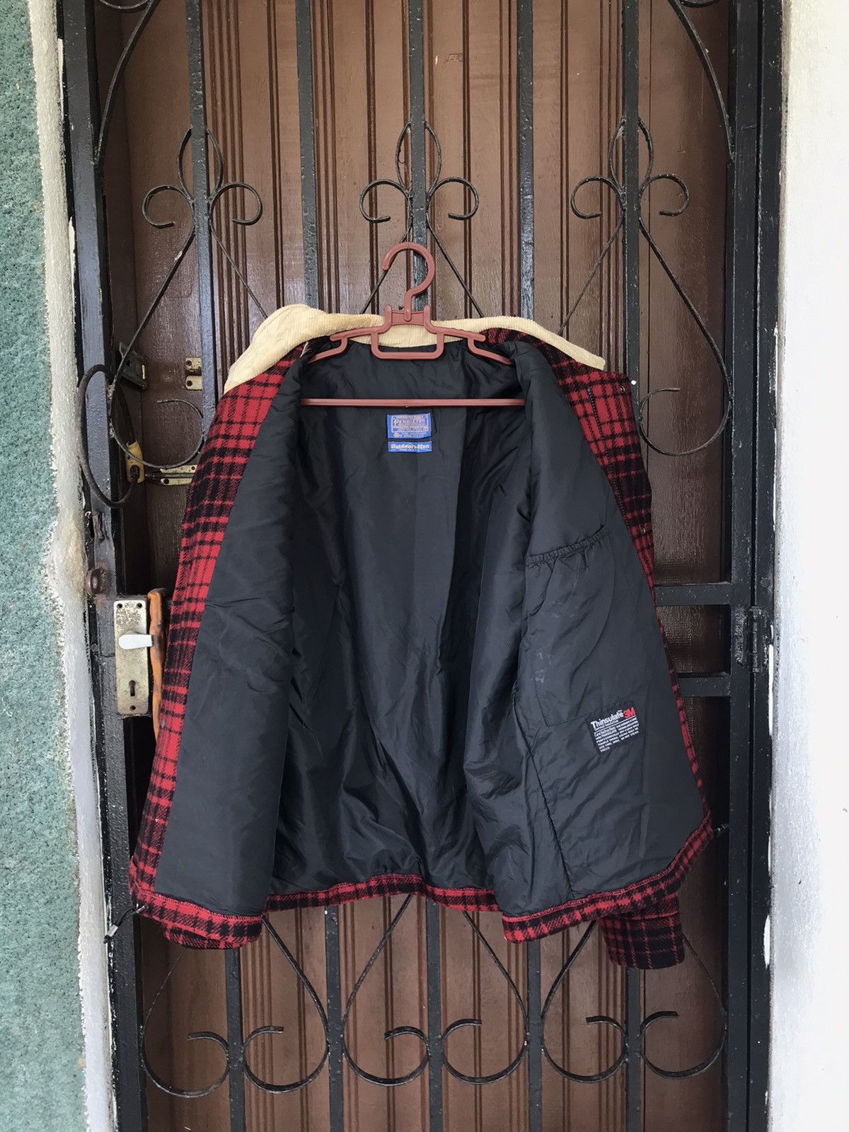 Pendleton Vtg Pendleton Thinsulate Outdoor Man Wool Jacket Made in Usa Size US S / EU 44-46 / 1 - 13 Thumbnail