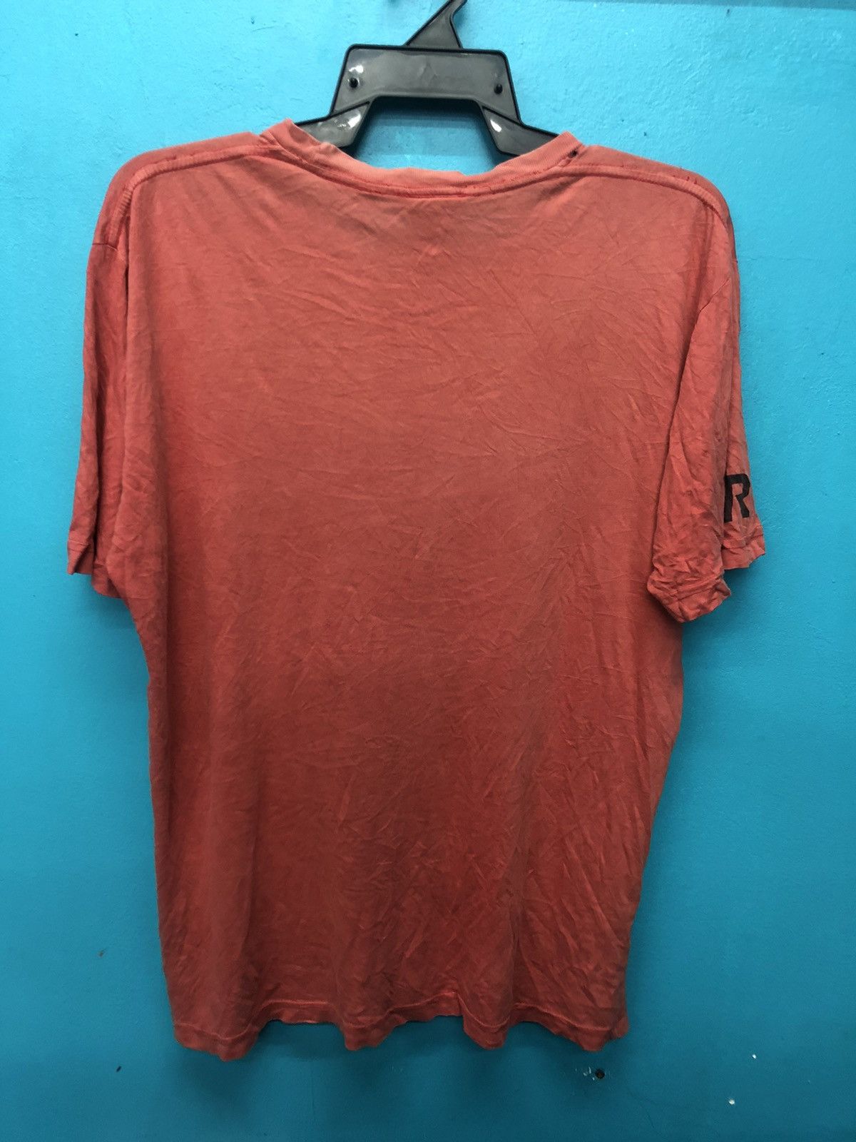 Band Tees × Vintage Vintage trashed tee 2005 VELVET REVOLVER distressed tee Size US M / EU 48-50 / 2 - 7 Thumbnail
