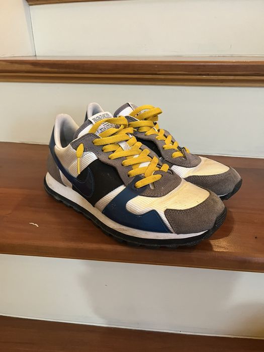 throwback nike shoes