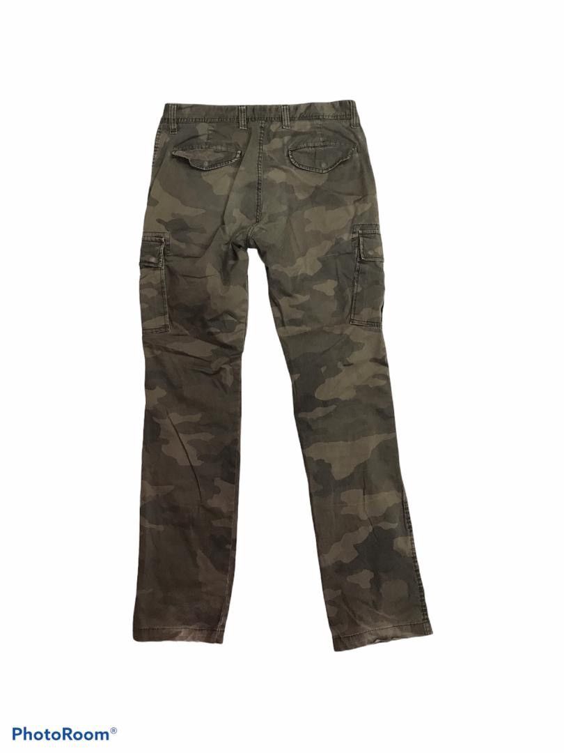 Uniqlo Uniqlo Camo military style pants/ multipocket Size US 33 - 2 Thumbnail
