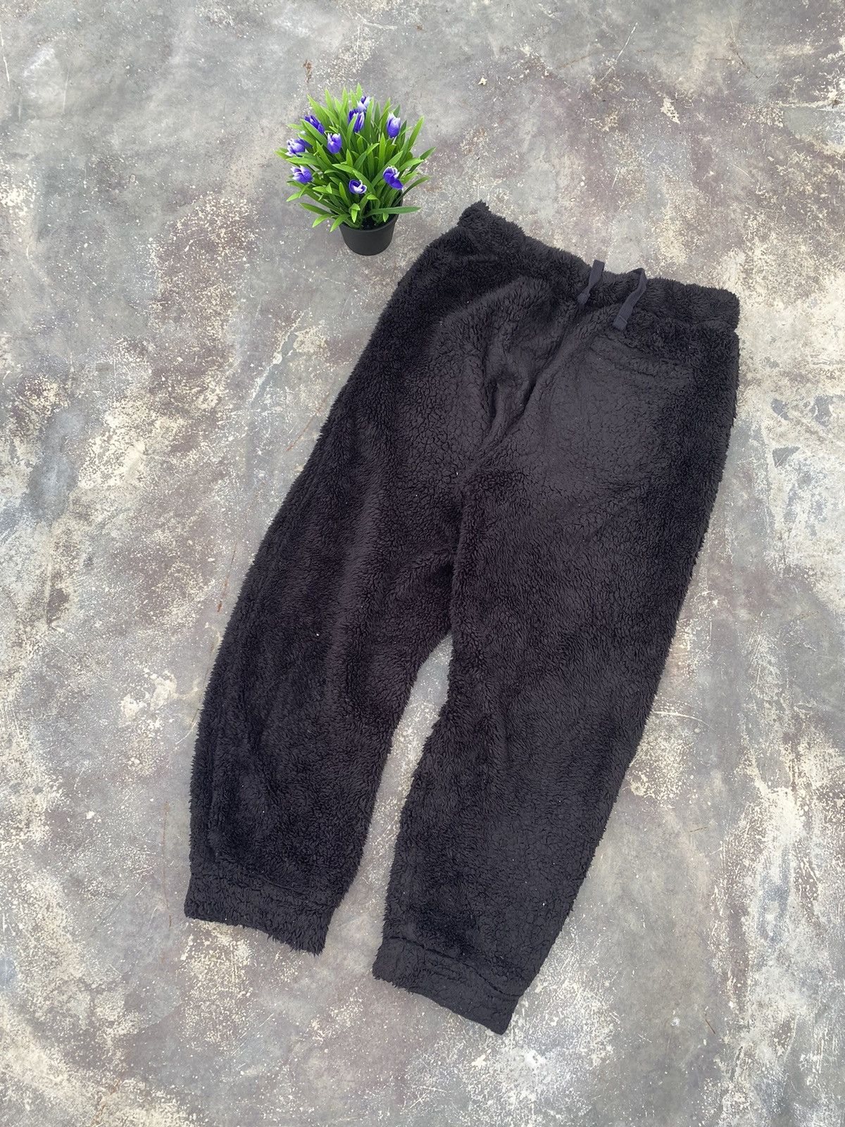 GU GU fleece joggers Size US 32 / EU 48 - 3 Thumbnail