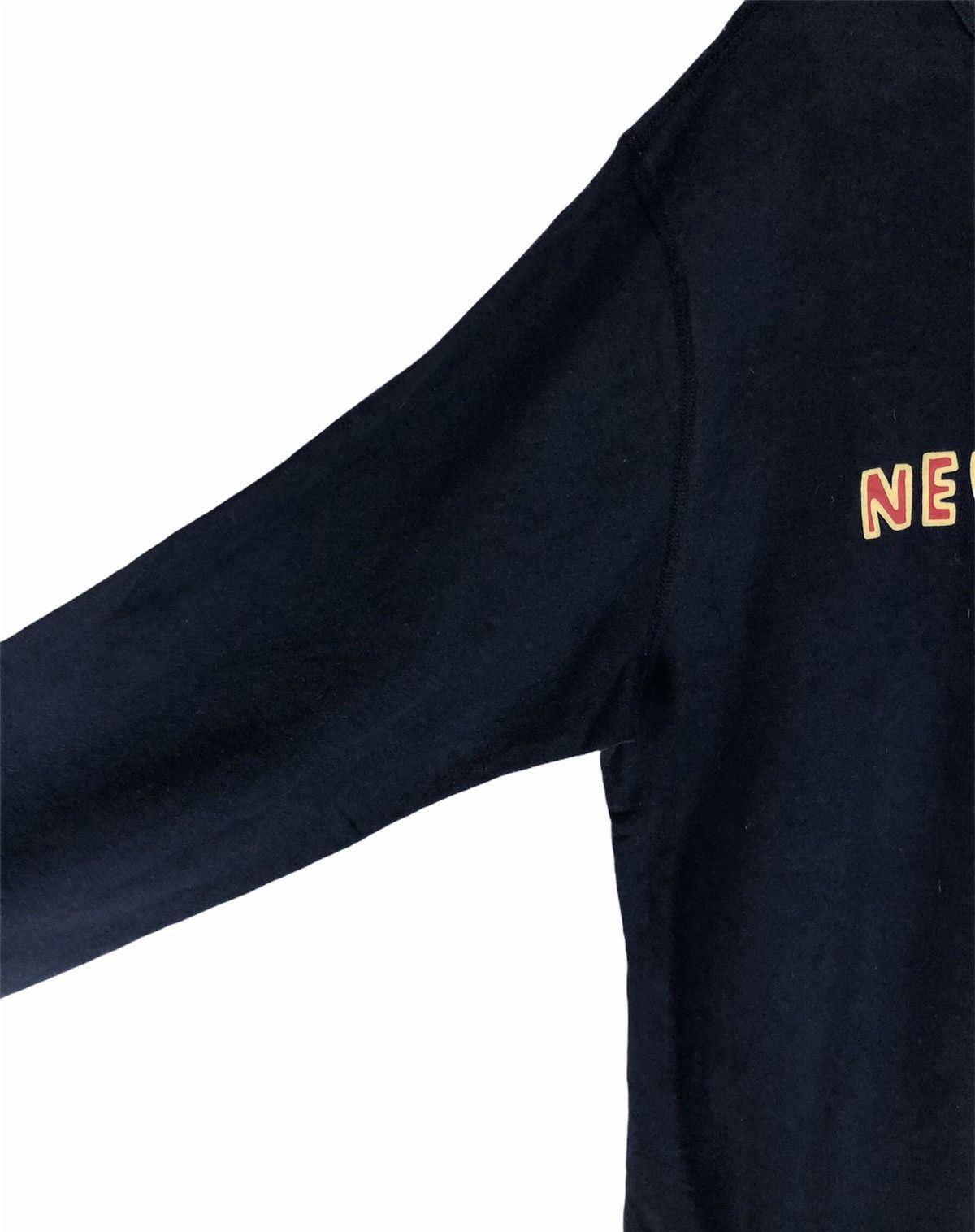 Japanese Brand × Keith Haring × Uniqlo Uniqlo KEITH HARING New york 85 Big Logo Printed Sweatshirt Size US XL / EU 56 / 4 - 5 Thumbnail