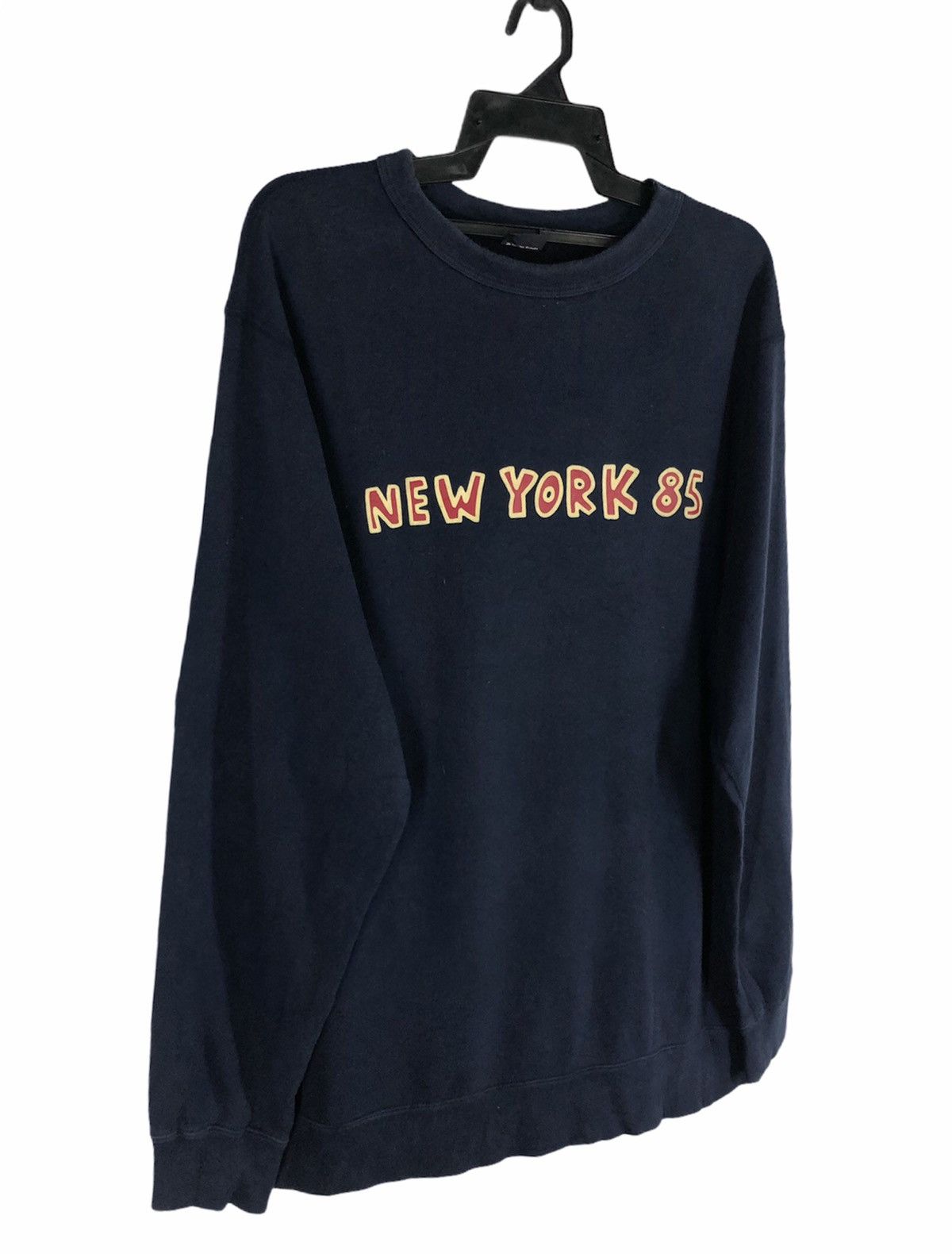Japanese Brand × Keith Haring × Uniqlo Uniqlo KEITH HARING New york 85 Big Logo Printed Sweatshirt Size US XL / EU 56 / 4 - 2 Thumbnail