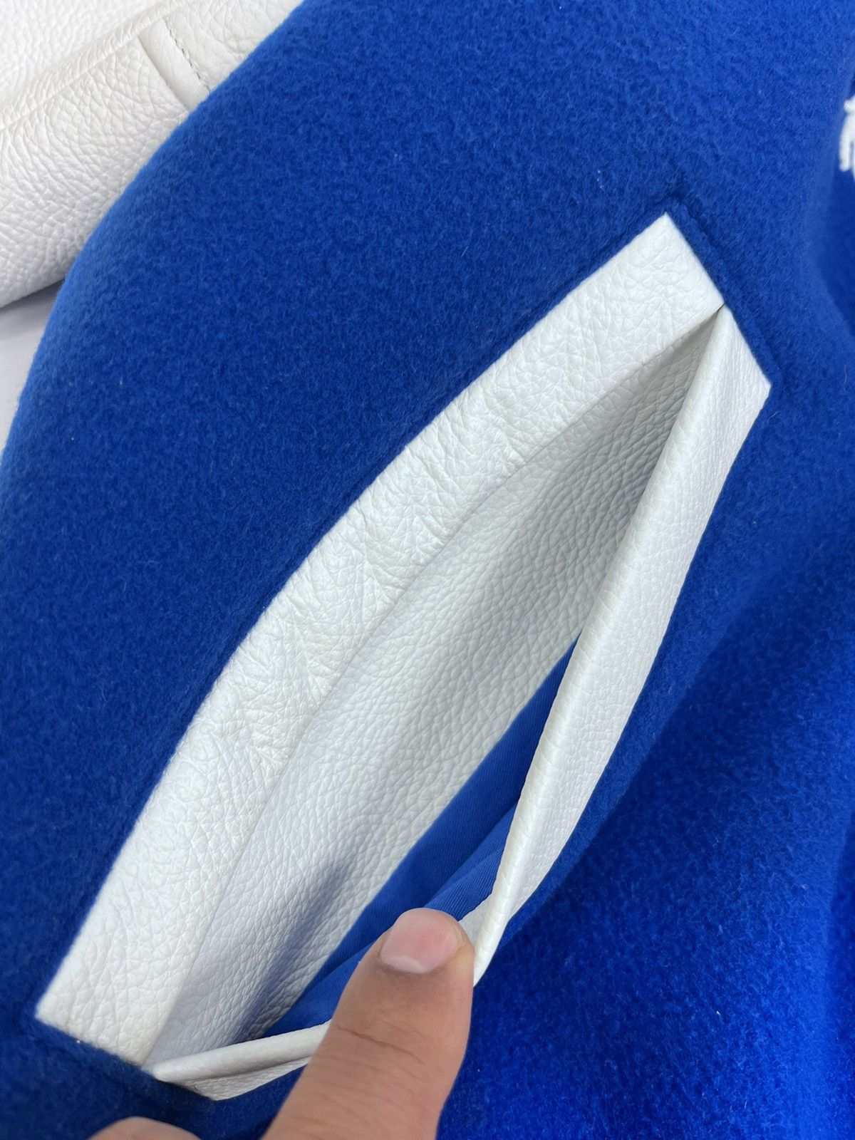 Louis Vuitton LOUIS VUITTON VIRGIL ABLOH PUPPETS VARSITY JACKET (RARE) Size US XL / EU 56 / 4 - 22 Thumbnail