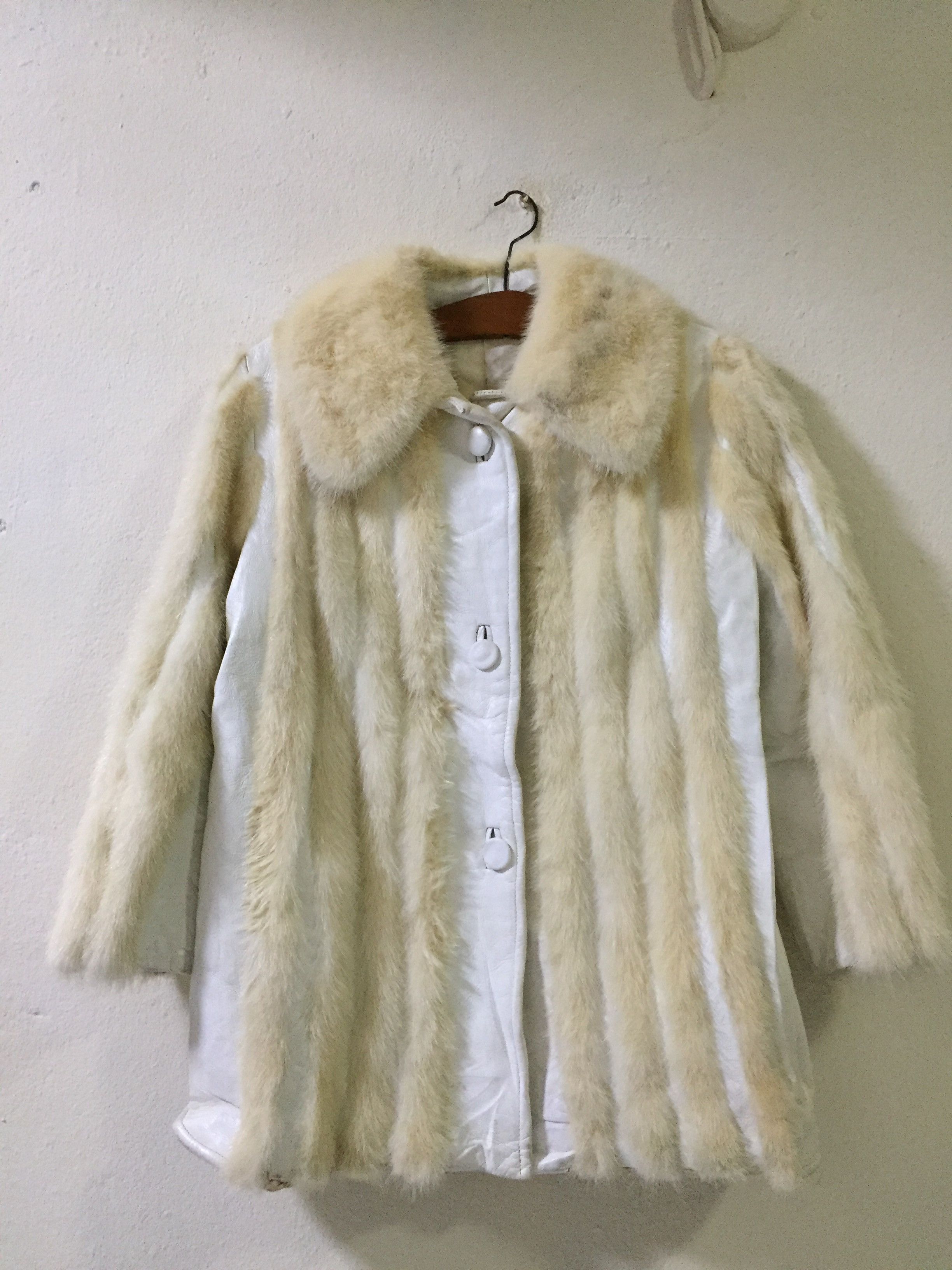 image of Cesare Attolini Cesare White Leather Jacket, Men's (Size Medium)