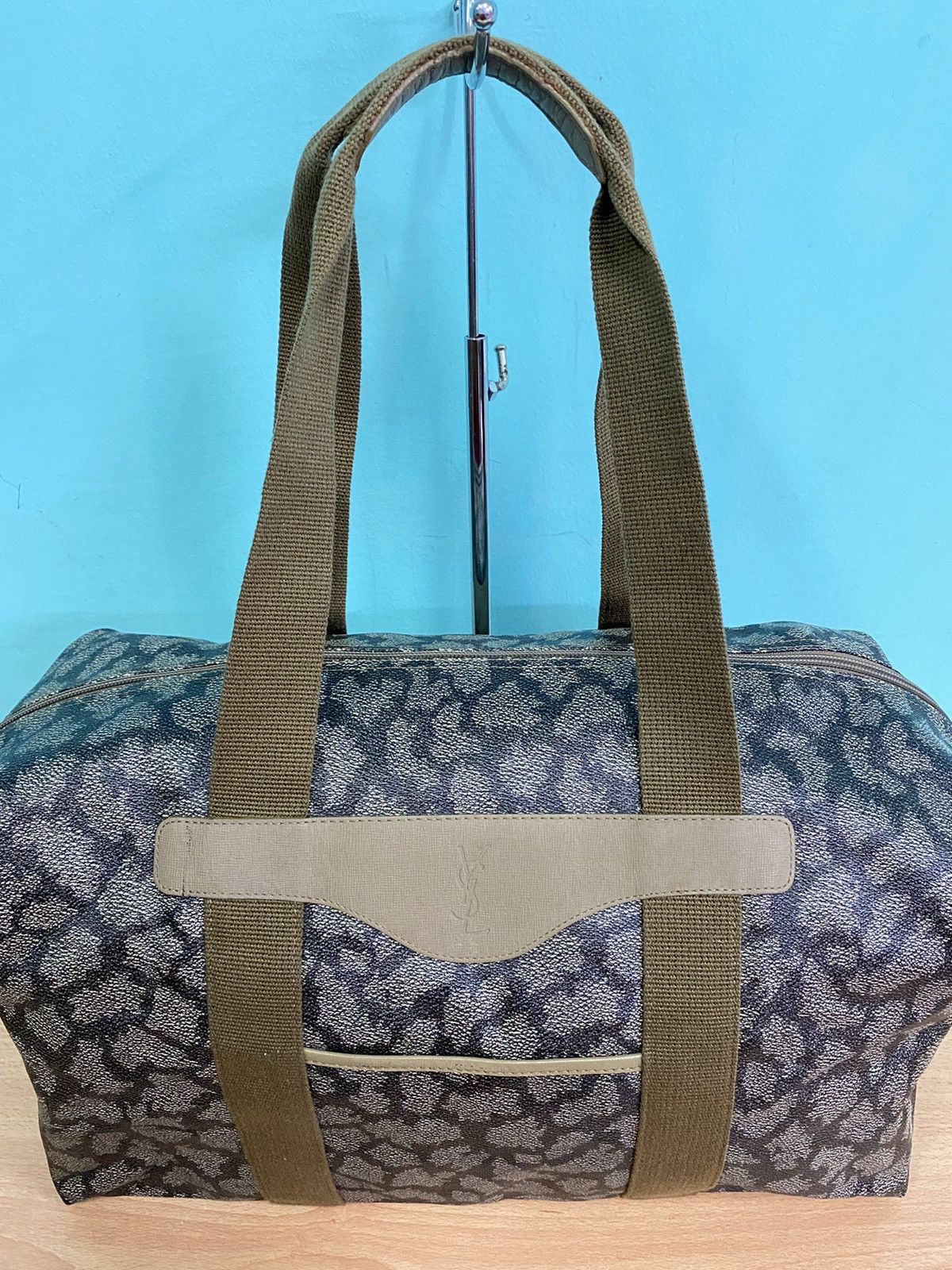 Yves Saint Laurent FINAL DROP VINTAGE YVES SAINT LAURENT TRAVEL BAG Size ONE SIZE - 13 Thumbnail