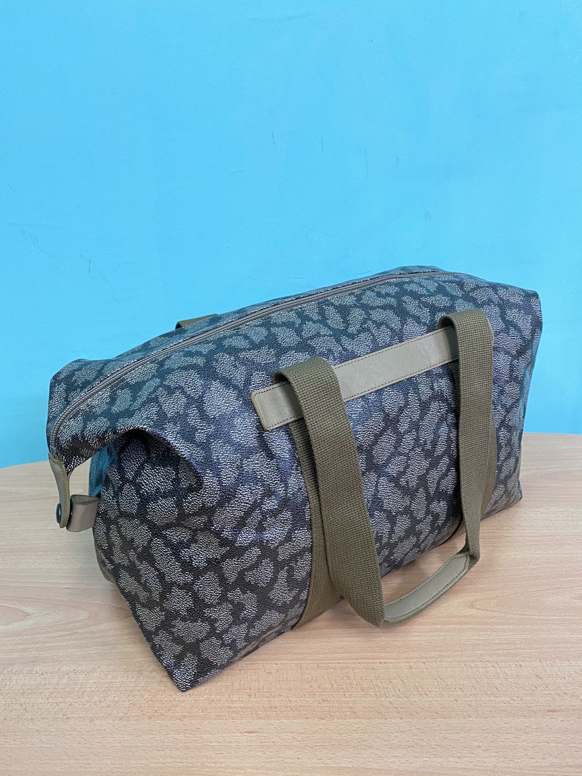 Yves Saint Laurent FINAL DROP VINTAGE YVES SAINT LAURENT TRAVEL BAG Size ONE SIZE - 10 Thumbnail