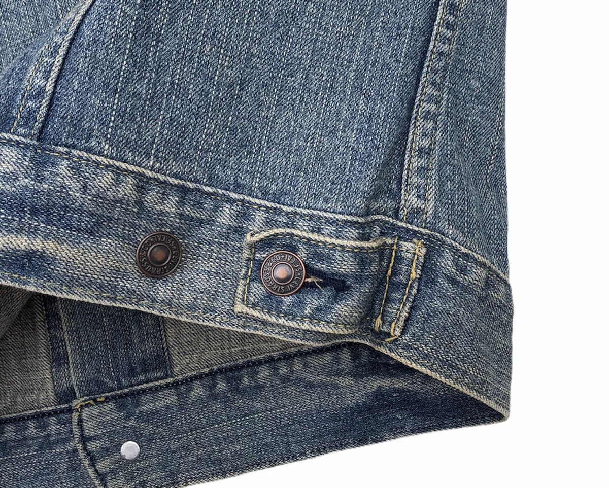 Levi's Vintage Levi's Trucker Distressed Denim Jacket Size US M / EU 48-50 / 2 - 22 Thumbnail
