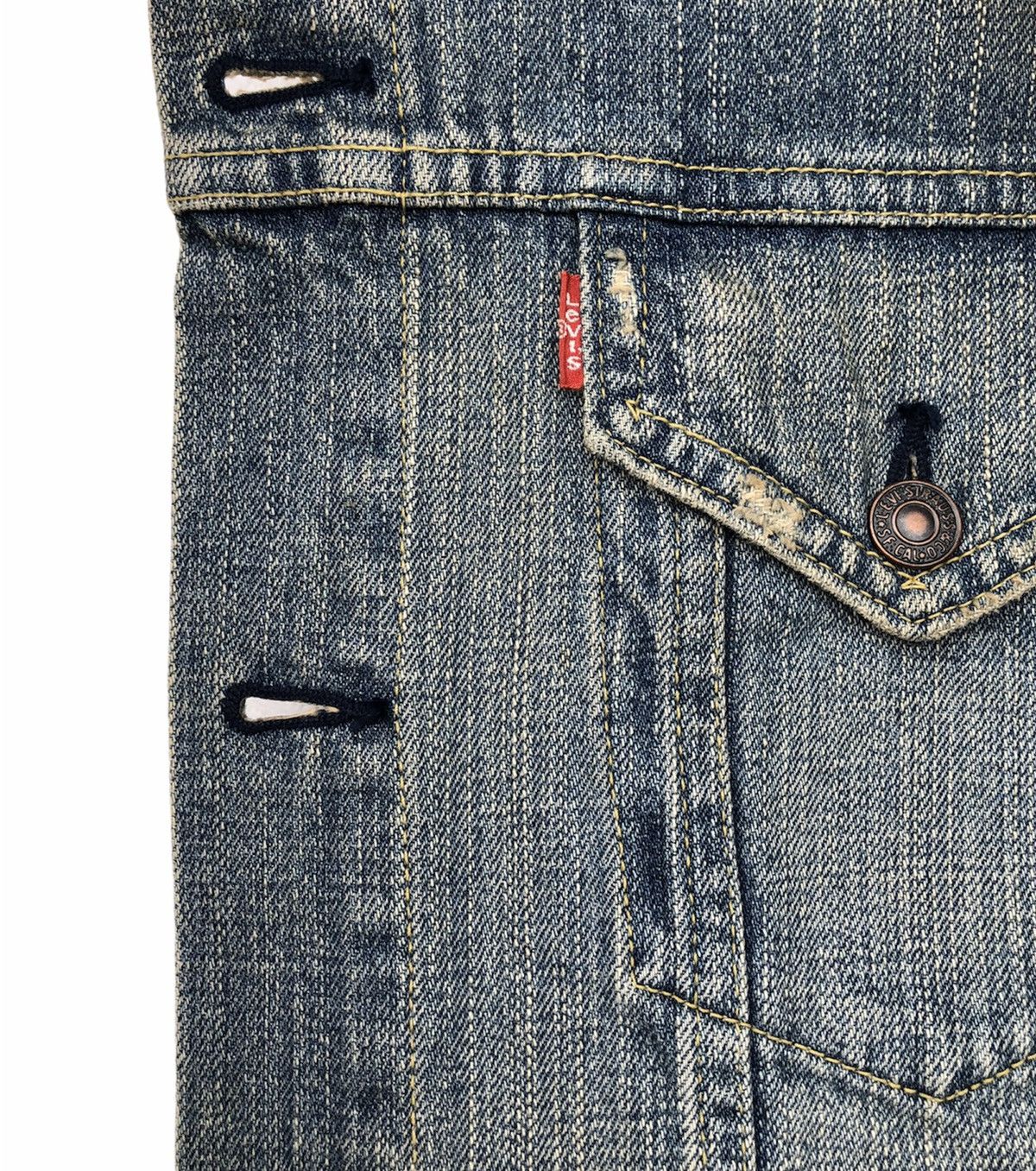 Levi's Vintage Levi's Trucker Distressed Denim Jacket Size US M / EU 48-50 / 2 - 15 Thumbnail