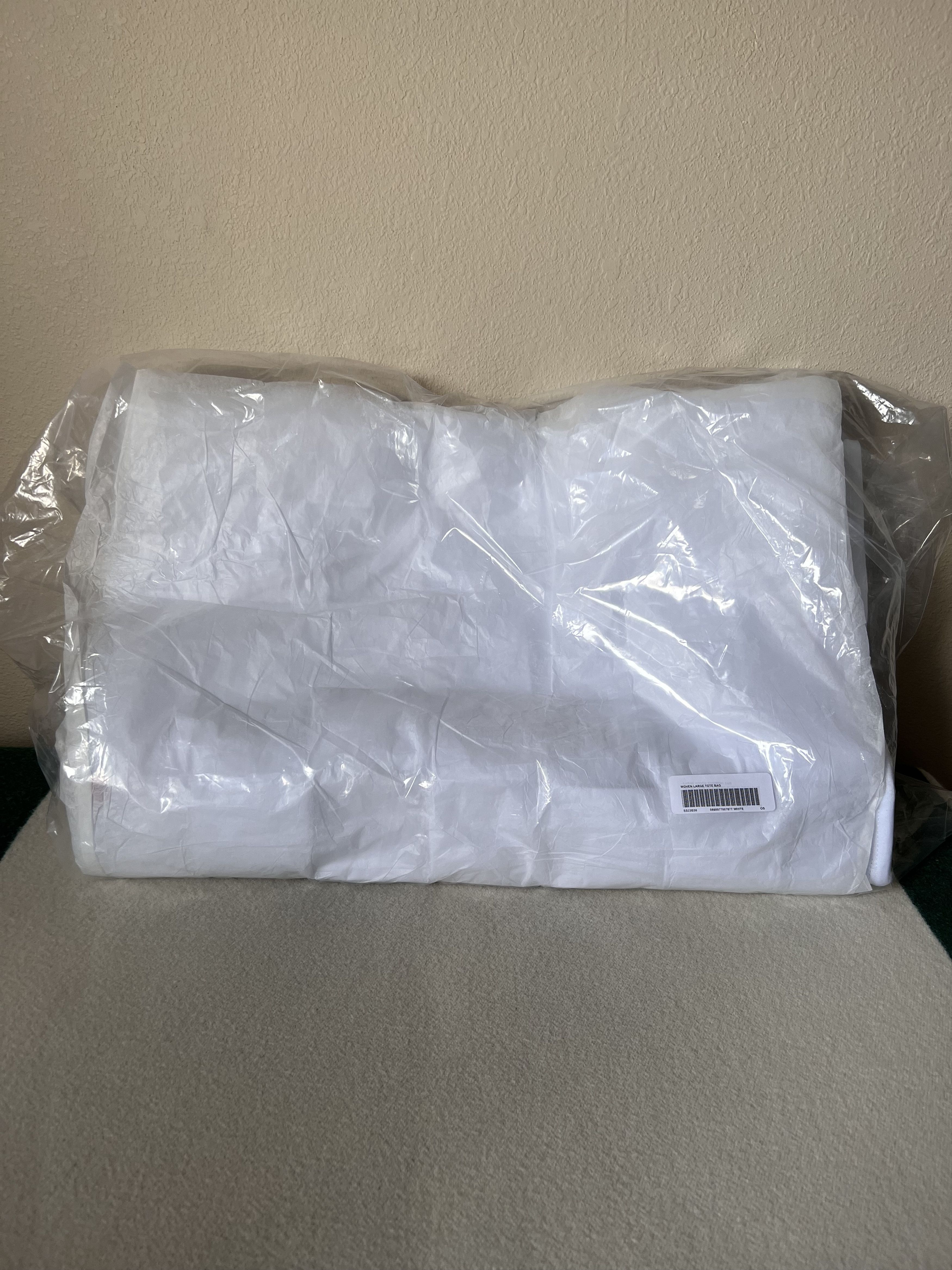 Supreme Supreme Woven Tote Bag in White Size ONE SIZE - 2 Thumbnail