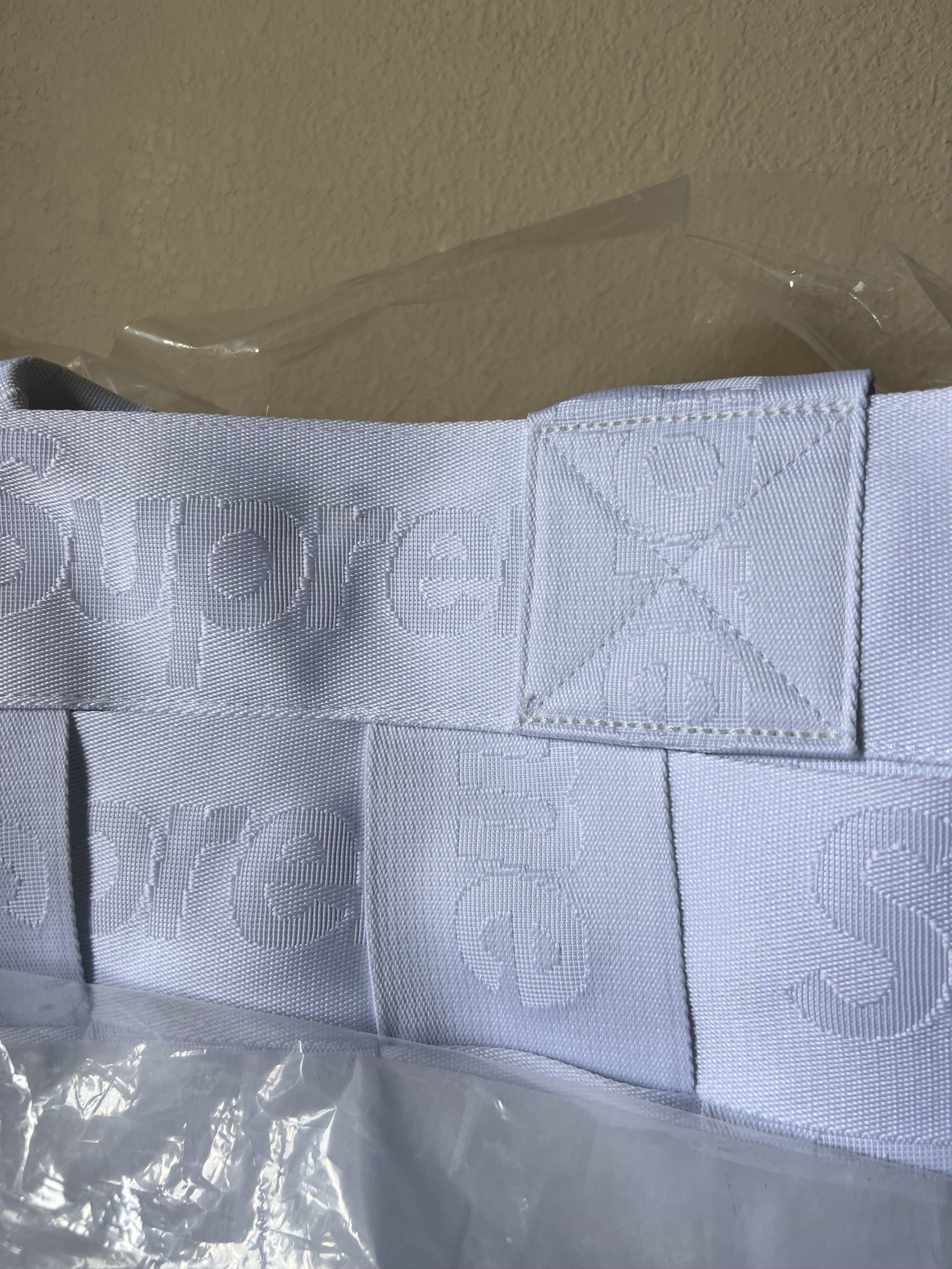 Supreme Supreme Woven Tote Bag in White Size ONE SIZE - 5 Thumbnail