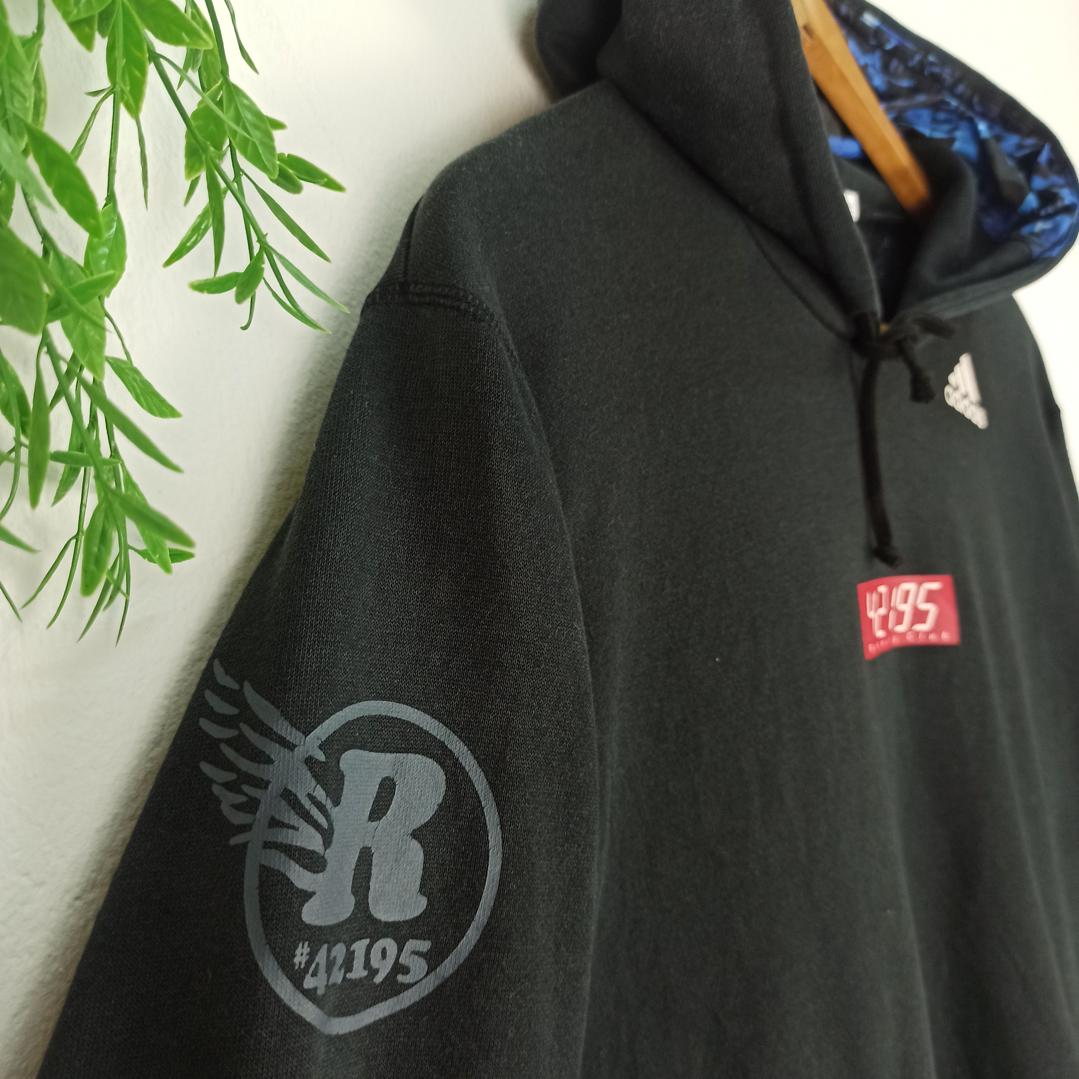 Adidas Vintage🔥 Adidas Running Club Clima365 Hoodie Sweatshirt Size US L / EU 52-54 / 3 - 4 Thumbnail