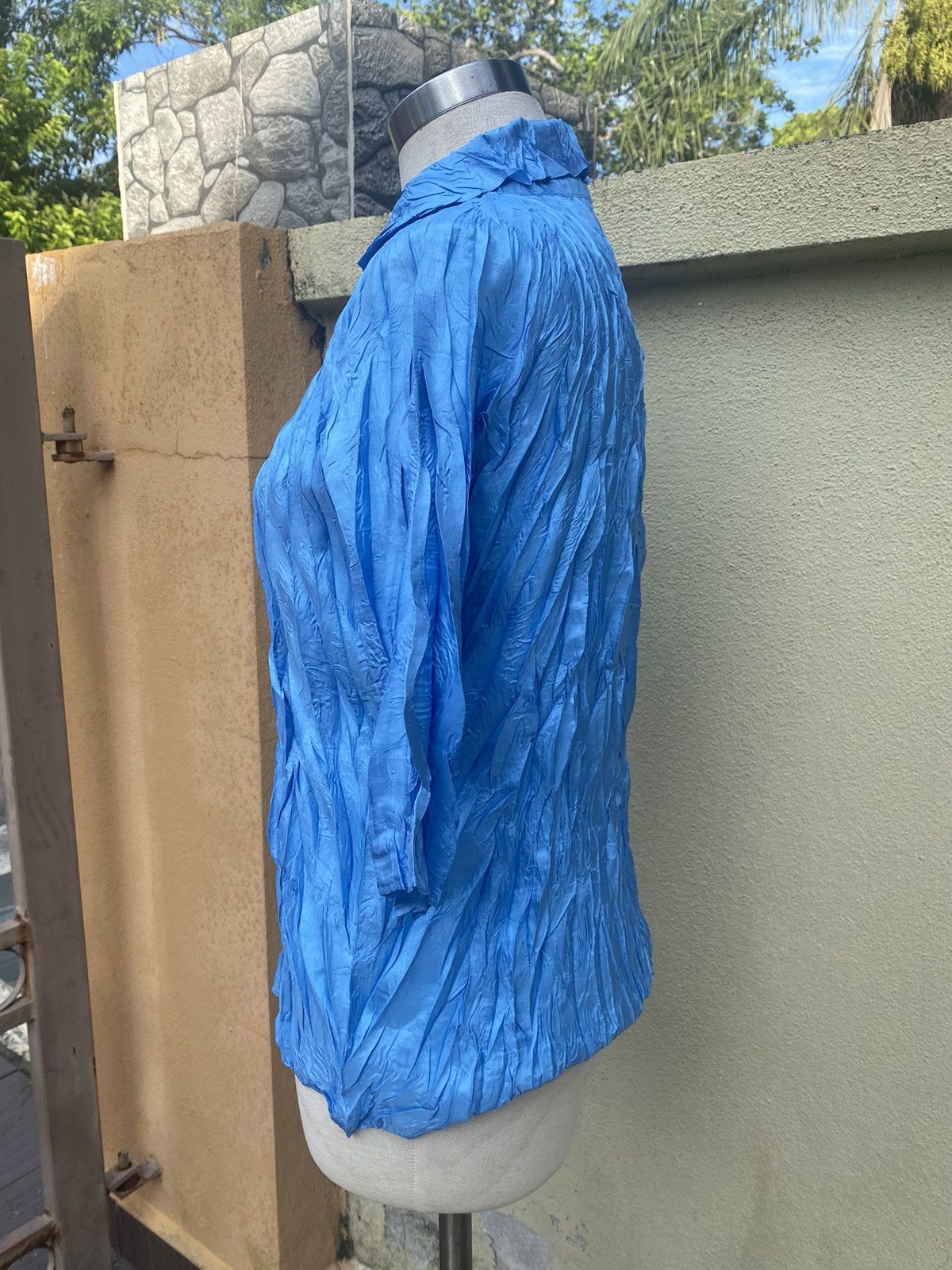 Issey Miyake blue button up Size L / US 10 / IT 46 - 2 Thumbnail