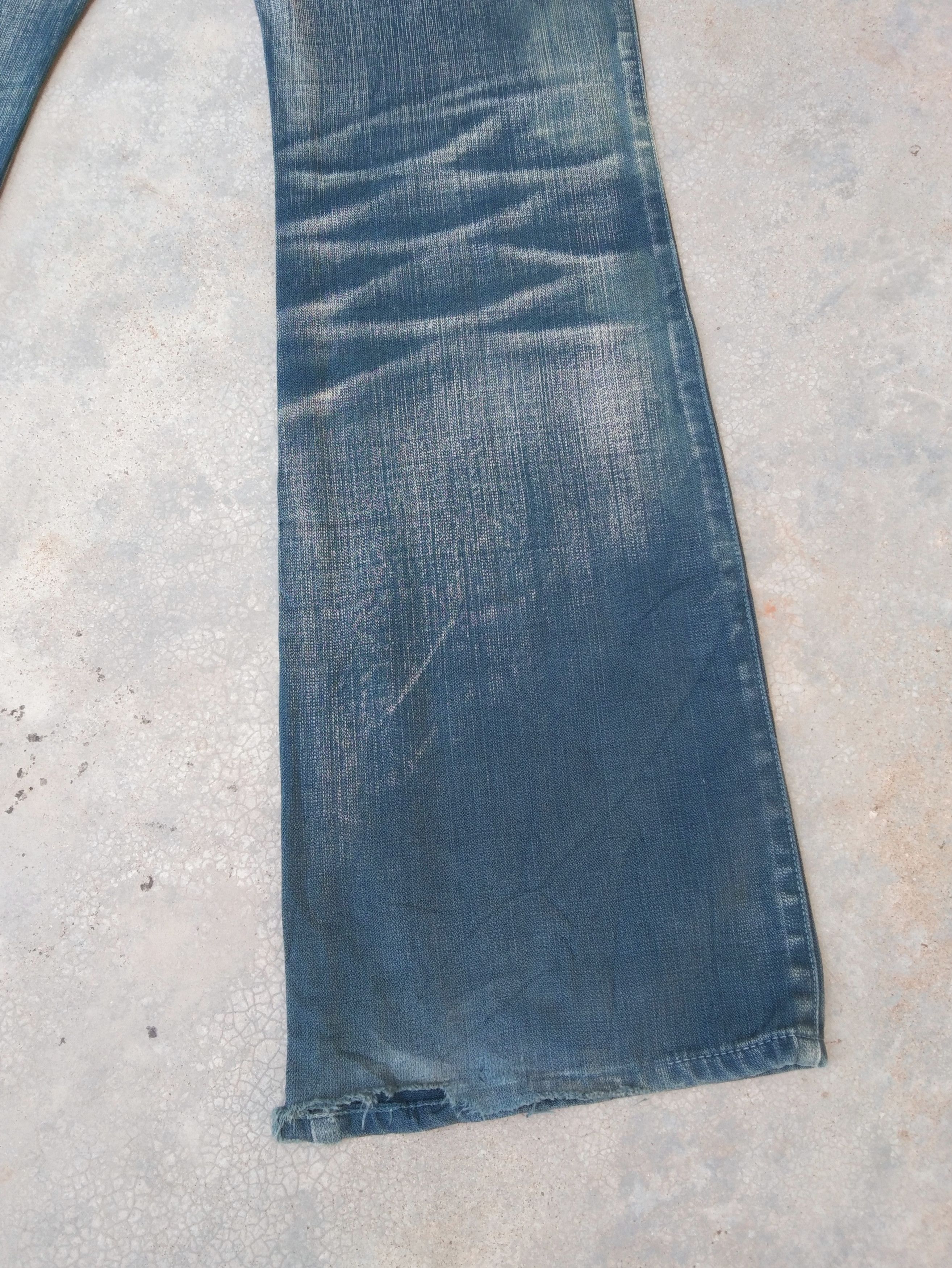 ABAHOUSE × Japanese Brand × Vintage Vintage Japanese Abahouse Distressed Flared Jeans 33x33.5 Size US 33 - 3 Thumbnail
