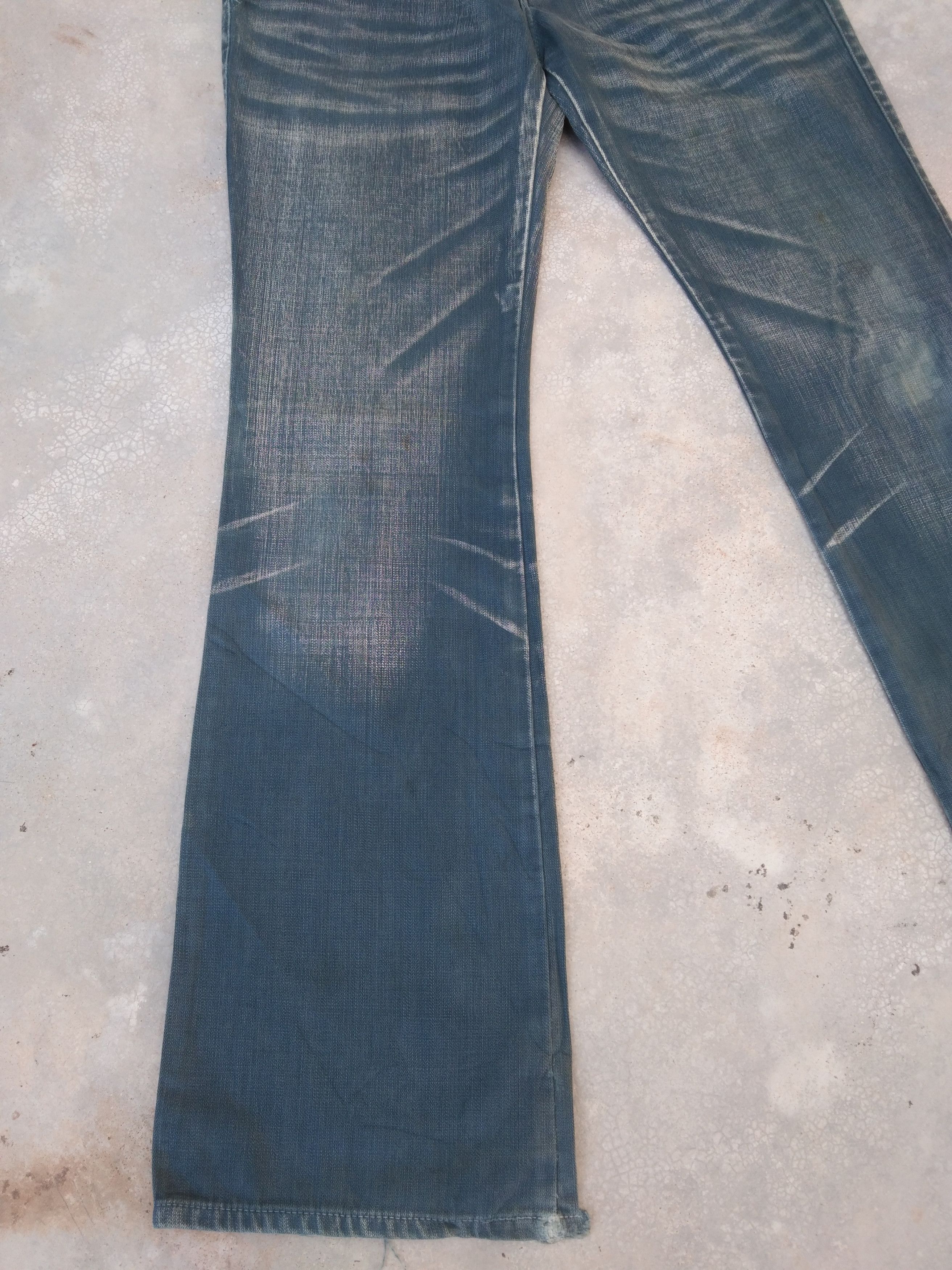 ABAHOUSE × Japanese Brand × Vintage Vintage Japanese Abahouse Distressed Flared Jeans 33x33.5 Size US 33 - 5 Thumbnail