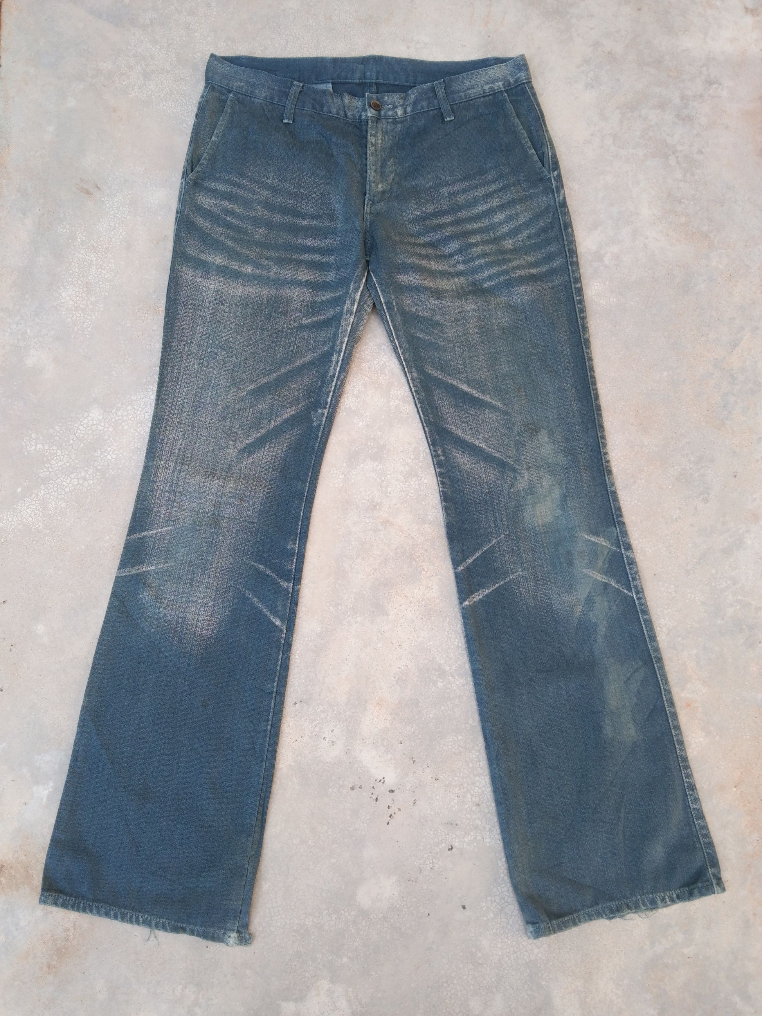 ABAHOUSE × Japanese Brand × Vintage Vintage Japanese Abahouse Distressed Flared Jeans 33x33.5 Size US 33 - 1 Thumbnail