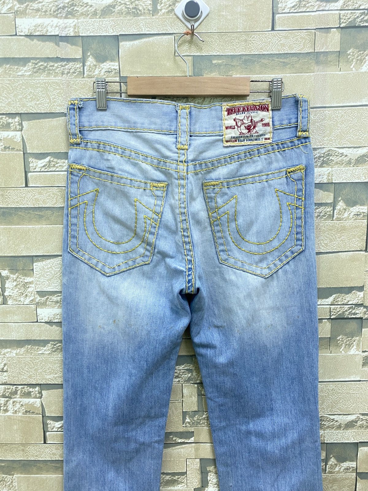 True Religion × Vintage Vintage TRUE RELIGION Lightwash Cropped Denim Pants Size US 29 - 10 Thumbnail