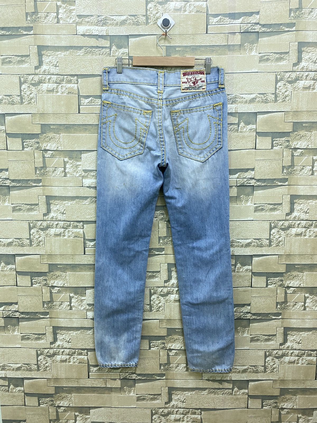 True Religion × Vintage Vintage TRUE RELIGION Lightwash Cropped Denim Pants Size US 29 - 2 Thumbnail