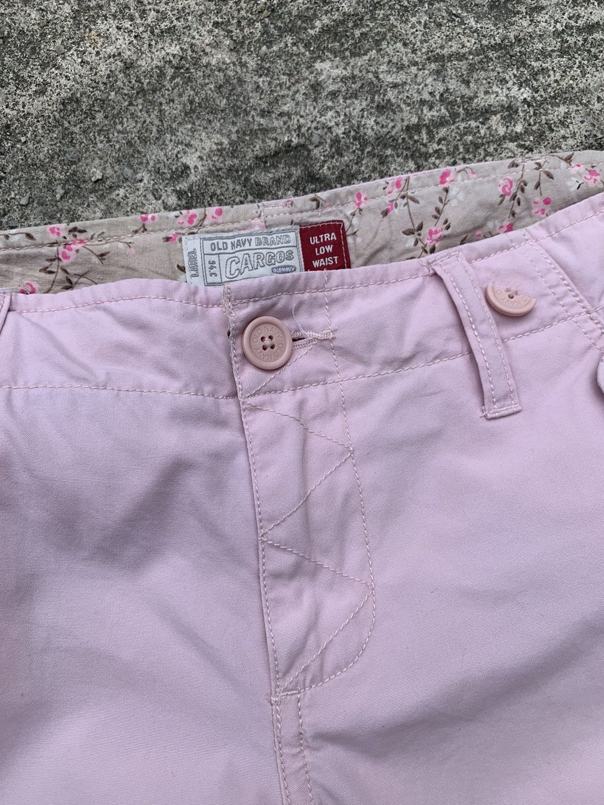 Old Navy old navy tactical multipocket bondage cargo pants for women Size 32" / US 10 / IT 46 - 19 Thumbnail
