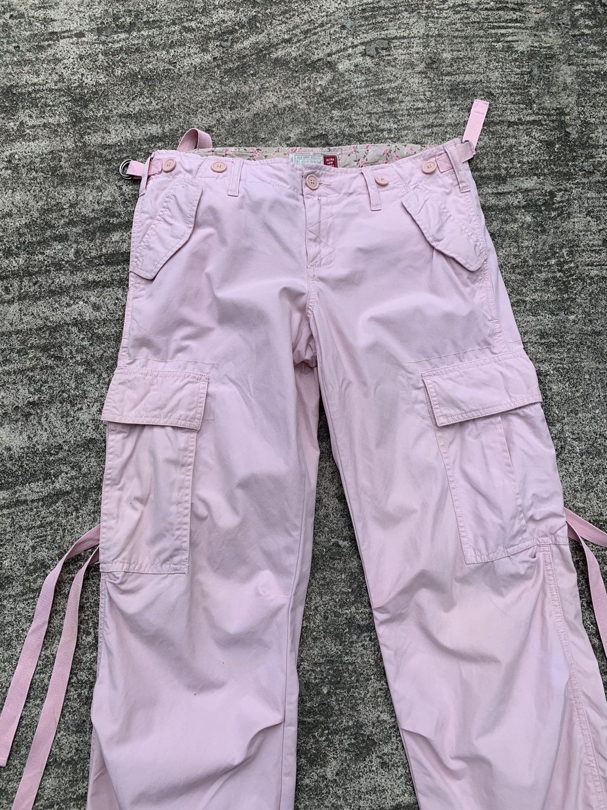 Old Navy old navy tactical multipocket bondage cargo pants for women Size 32" / US 10 / IT 46 - 2 Thumbnail