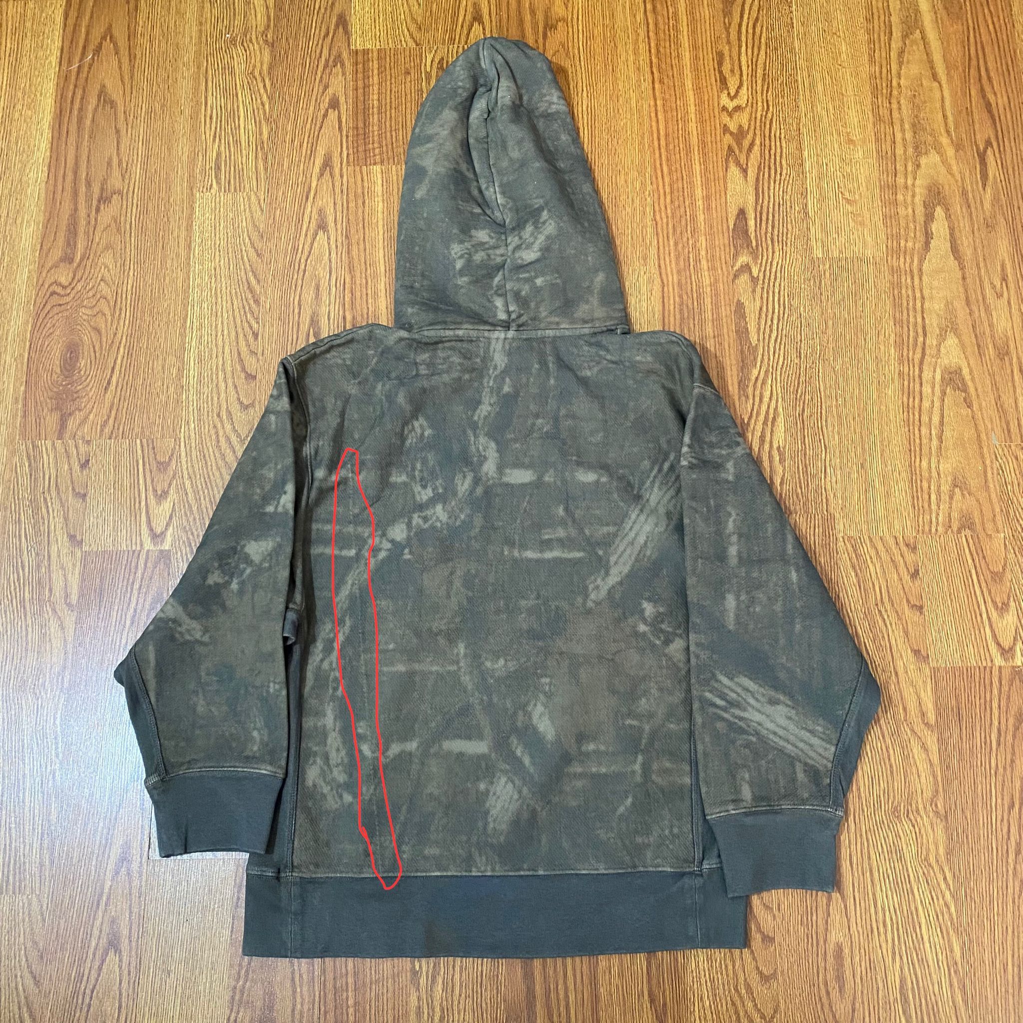 Yeezy Yeezy Season 3 Camo Oversized Hoodie Size US S / EU 44-46 / 1 - 7 Thumbnail