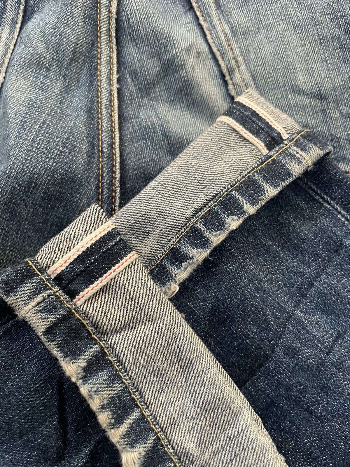 Japanese Brand × Uniqlo Uniqlo Kaihara Regular Selvedge Denim Size US 33 - 15 Thumbnail