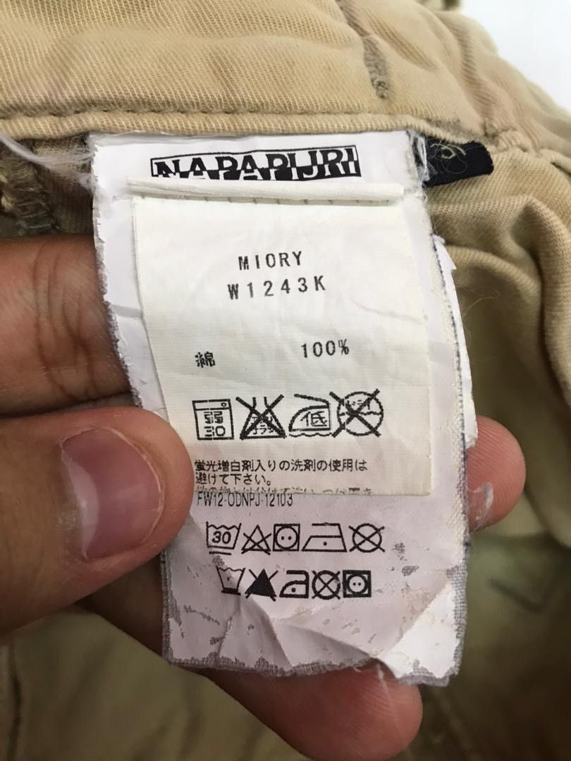 Japanese Brand × Napapijri Distressed NAPAPIJRI cargo/tactical/mutipocket/outdoor Size US 31 - 6 Thumbnail