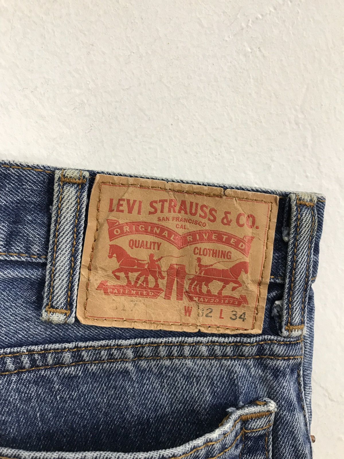 Levi's Vintage Clothing Levis 517 Distressed Denim Jeans Pant beauty fade Size US 33 - 14 Thumbnail