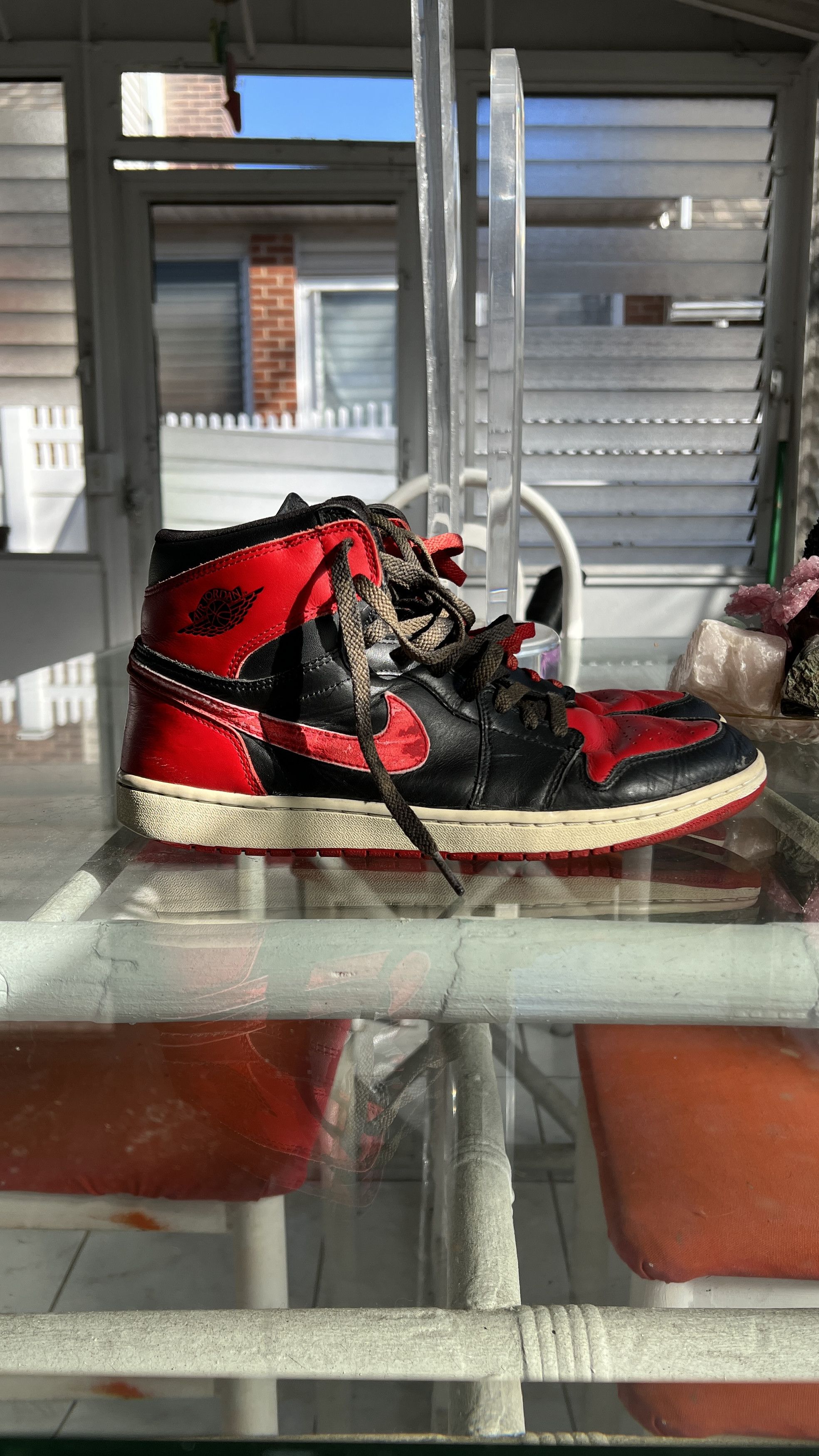Jordan Brand 2001 Jordan 1 high Retro 'Bred' Size 12 ( + Foxtrot Laces ) Size US 12 / EU 45 - 1 Thumbnail