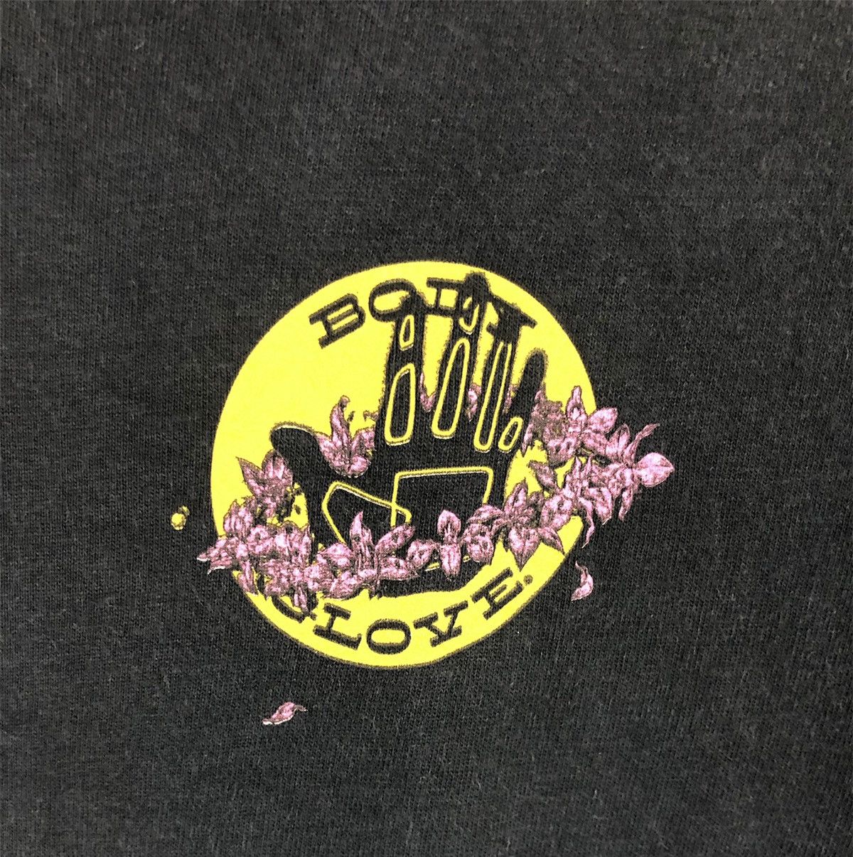 Body Glove × Vintage Vintage 90s Body Glove Big Logo Skateboard T-Shirt Size US M / EU 48-50 / 2 - 8 Thumbnail