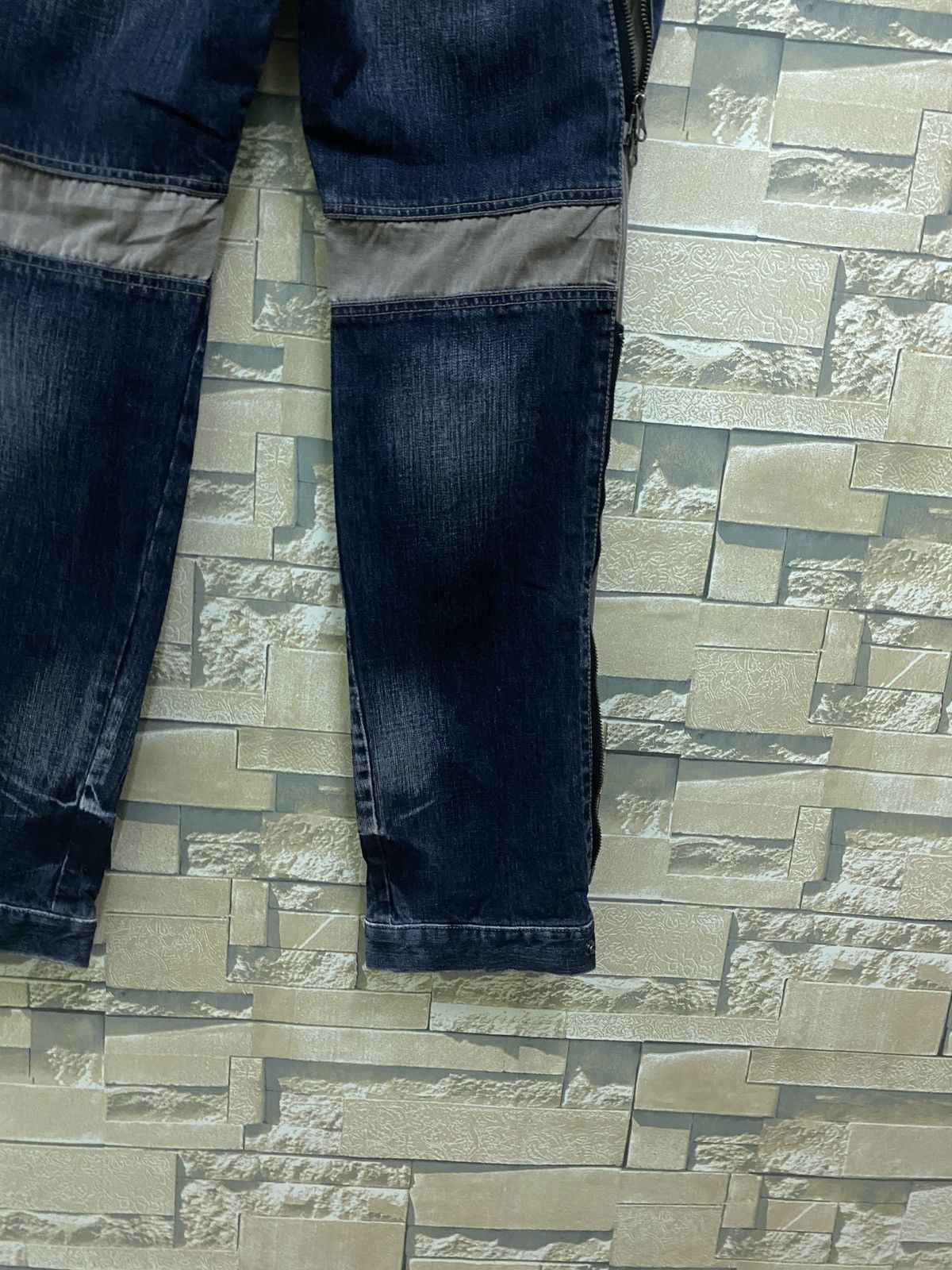 Japanese Brand × PPFM × Vintage Vintage PPFM Multi Zipper Hybrid Bondage Denim Pants Size US 32 / EU 48 - 18 Thumbnail