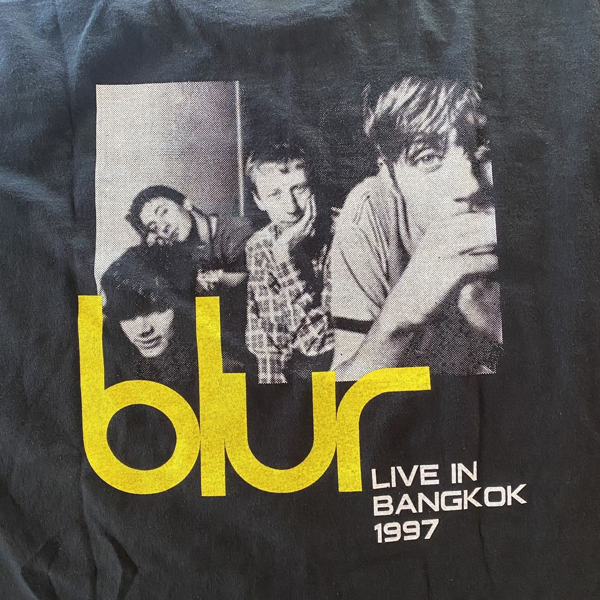 Band Tees Blur Live in Bangkok Bootleg Tee Reprint Size US XL / EU 56 / 4 - 4 Thumbnail