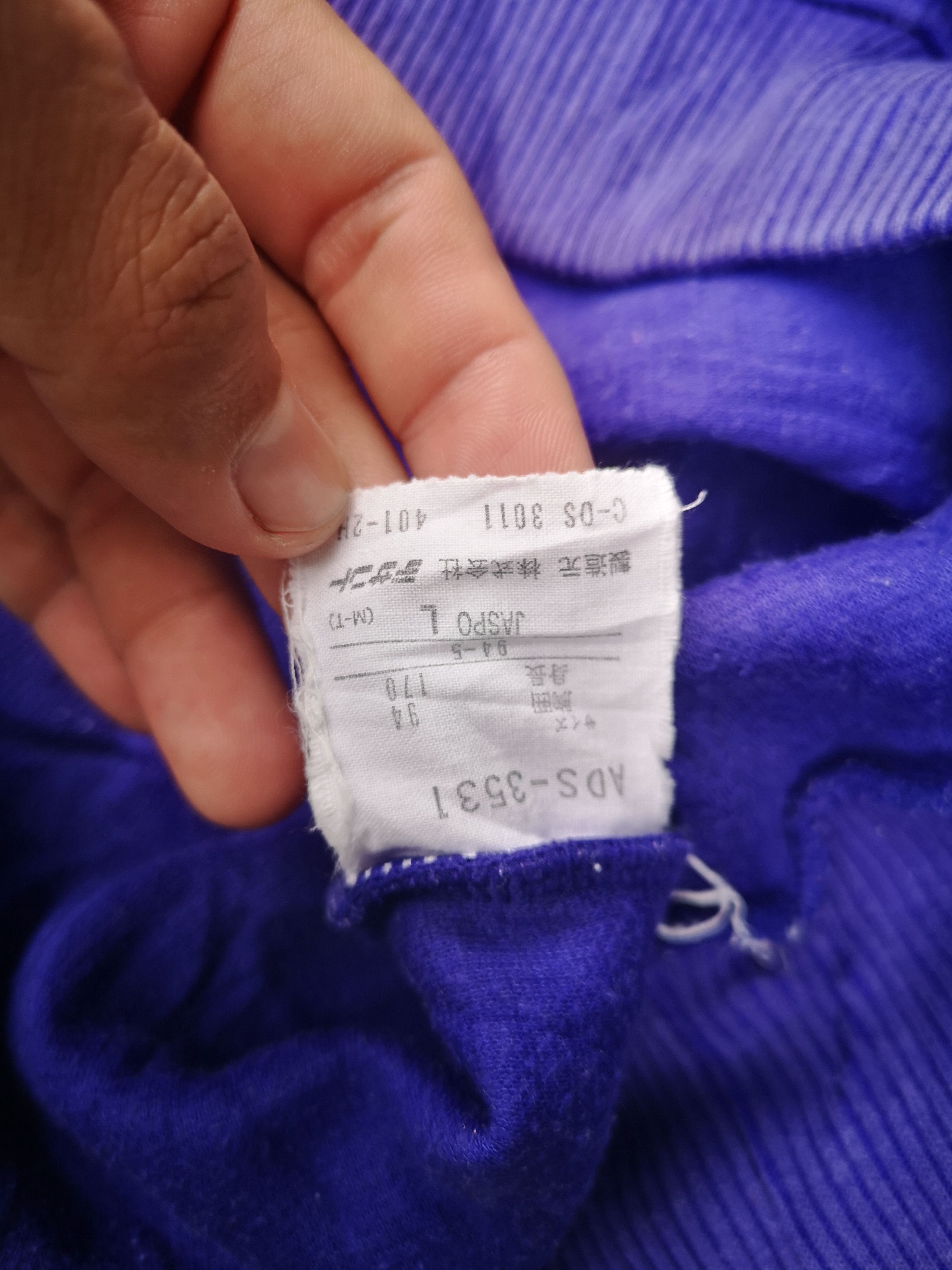 Adidas Vintage Crewneck Adidas One World Size US L / EU 52-54 / 3 - 9 Thumbnail