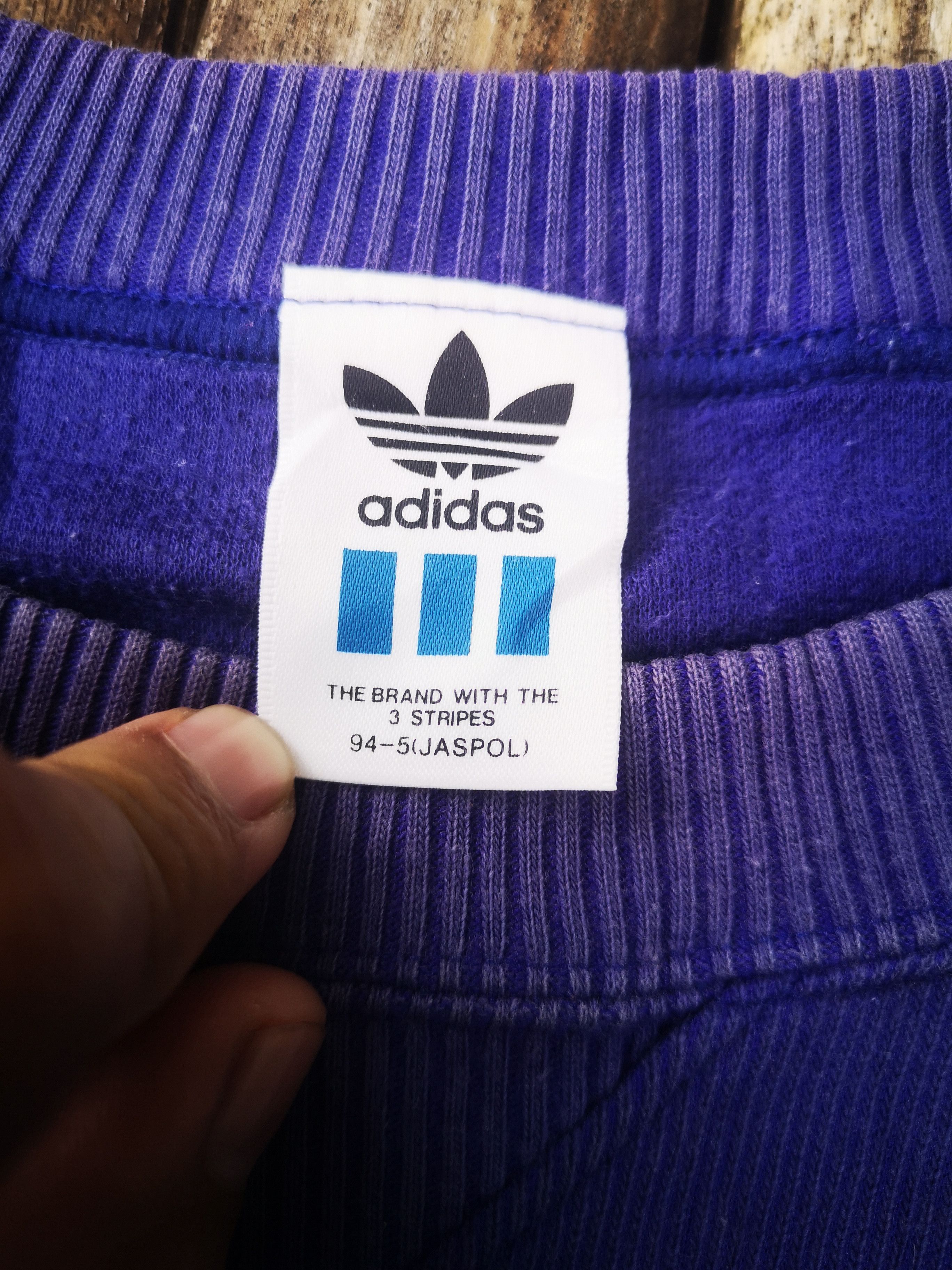 Adidas Vintage Crewneck Adidas One World Size US L / EU 52-54 / 3 - 7 Thumbnail