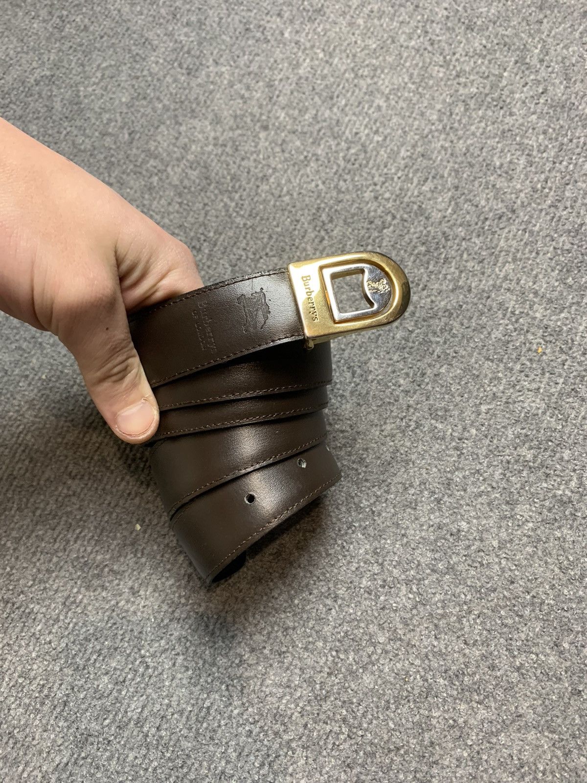 Vintage Burberry’s belt