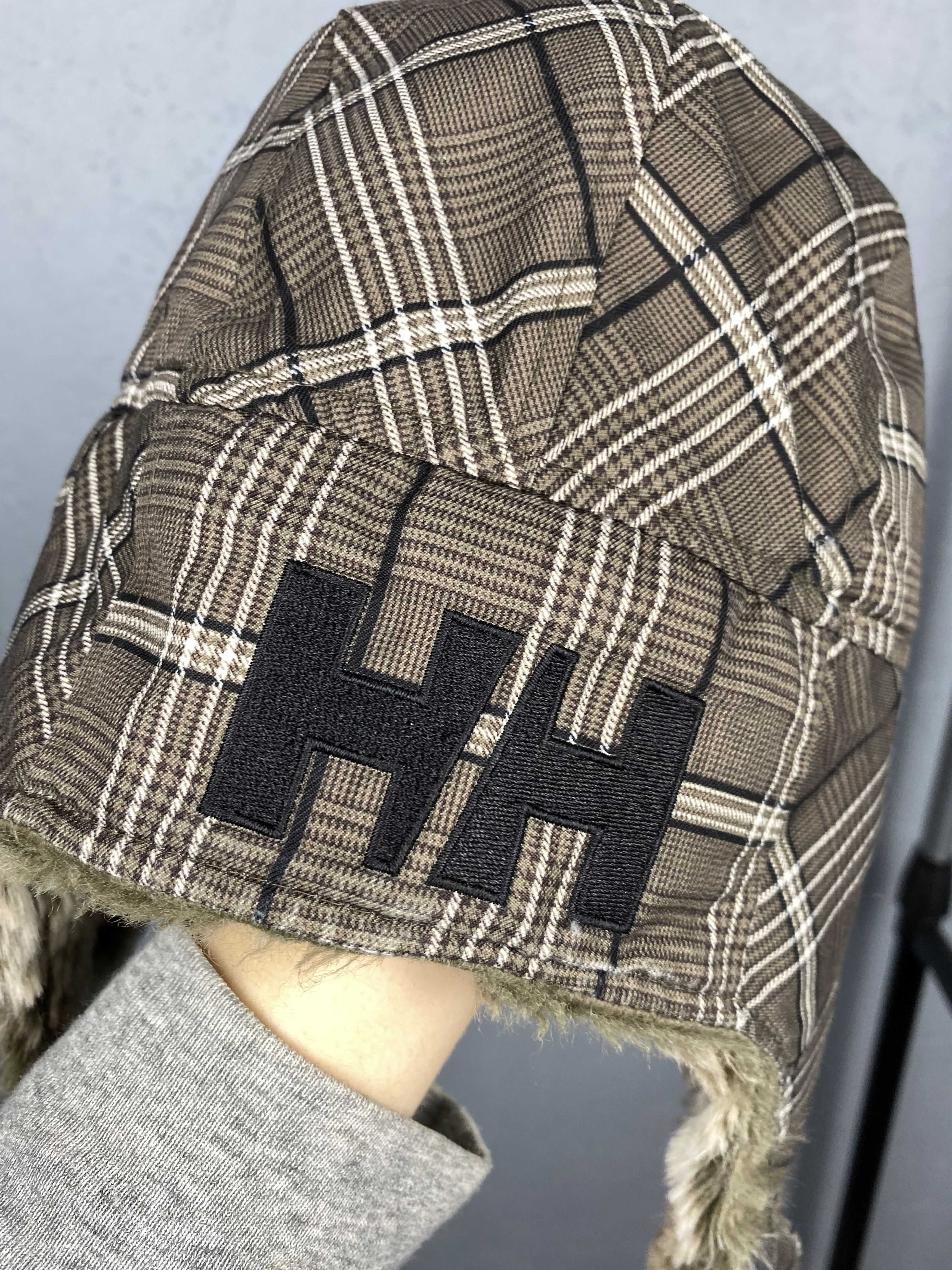 20471120 × Helly Hansen Helly Hansen Vintage Mohair Hat With Ear Flaps Beanie Wool Size ONE SIZE - 5 Thumbnail