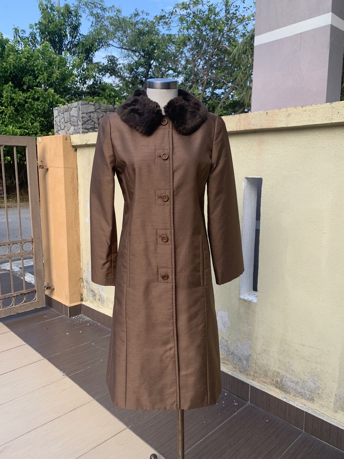 Balenciaga Vintage Overcoat Size XS / US 0-2 / IT 36-38 - 1 Thumbnail