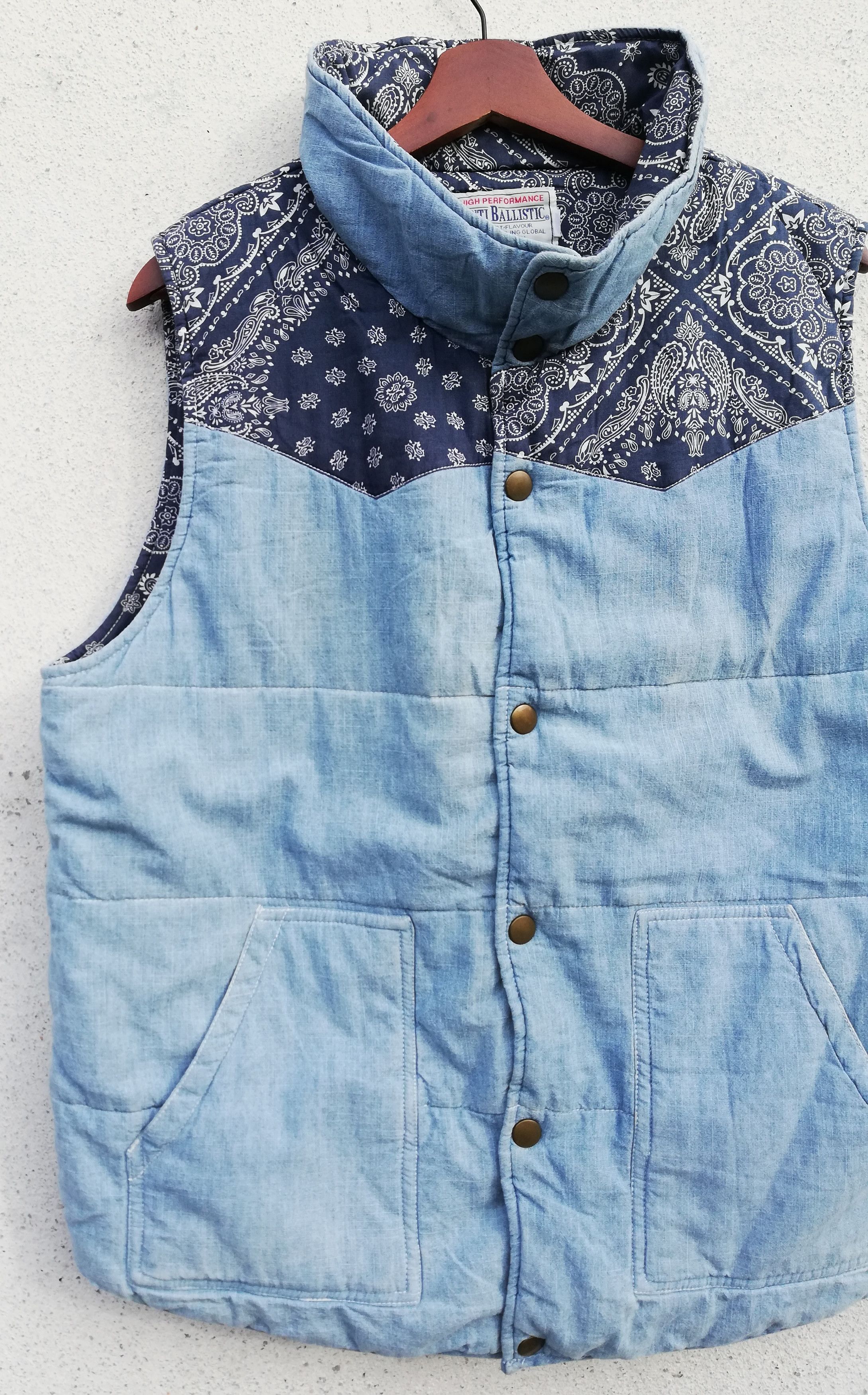 Japanese Brand × Other 🔥Bandana Down Inspired Similar Visvim Handkerchief Vest🔥 Size US M / EU 48-50 / 2 - 8 Thumbnail