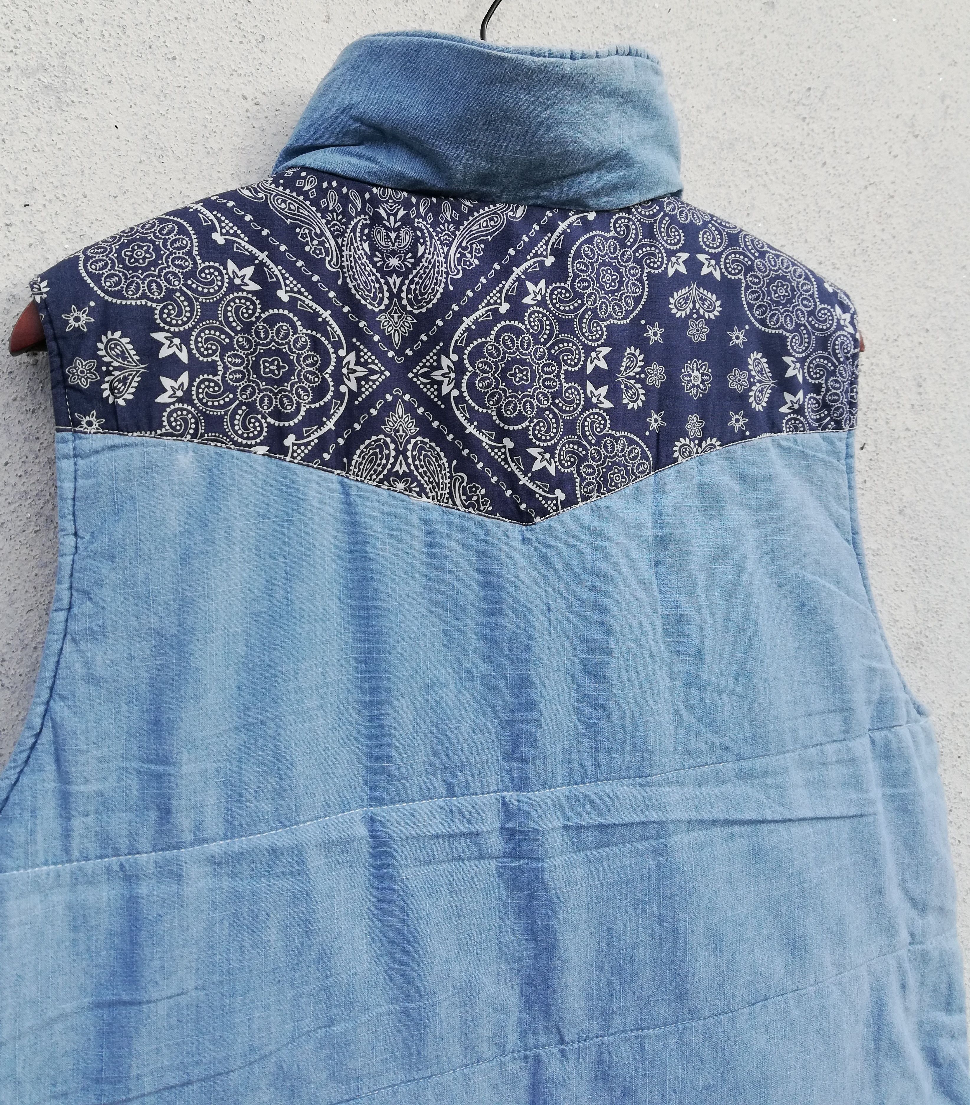 Japanese Brand × Other 🔥Bandana Down Inspired Similar Visvim Handkerchief Vest🔥 Size US M / EU 48-50 / 2 - 16 Thumbnail