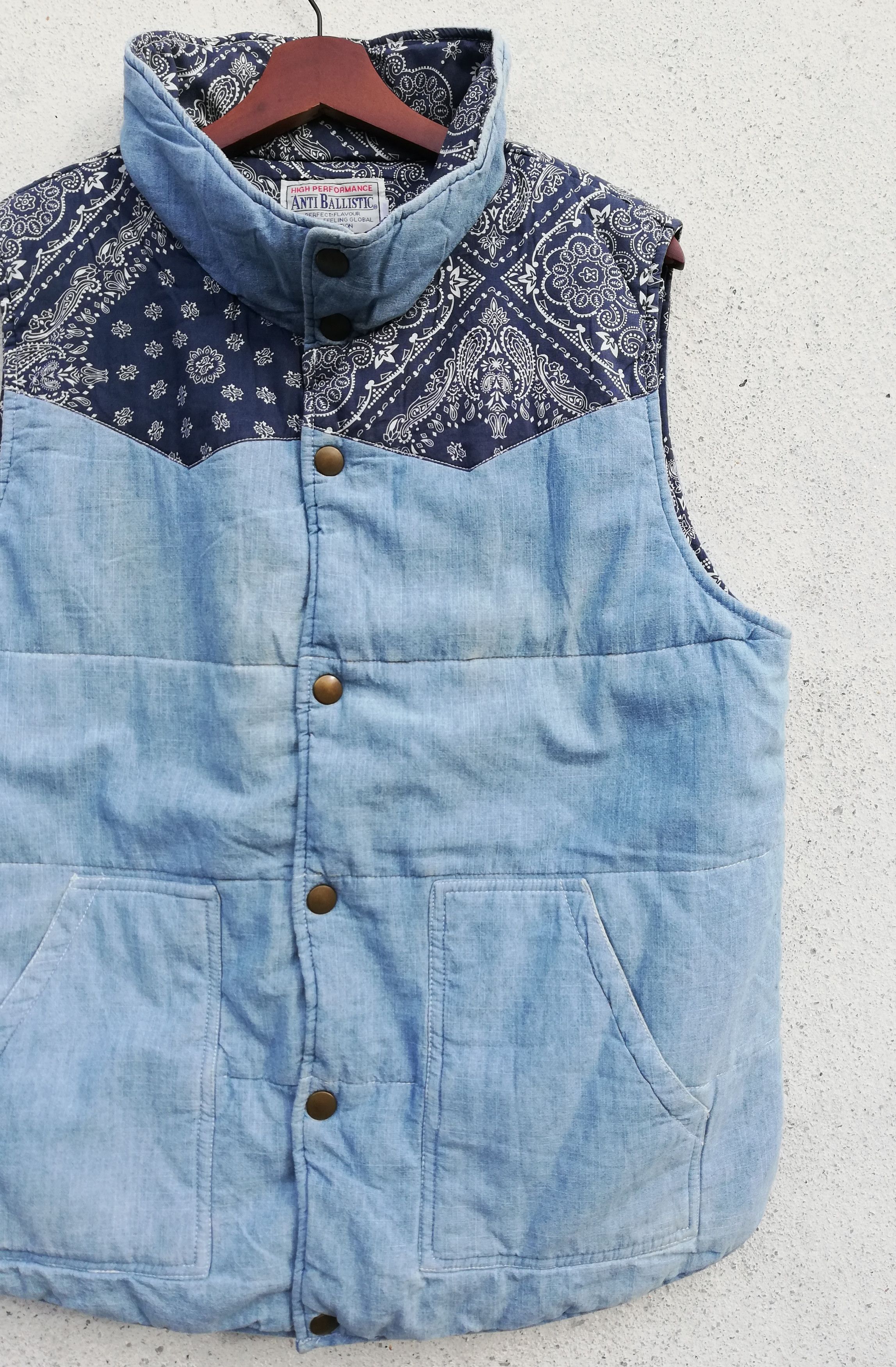 Japanese Brand × Other 🔥Bandana Down Inspired Similar Visvim Handkerchief Vest🔥 Size US M / EU 48-50 / 2 - 9 Thumbnail