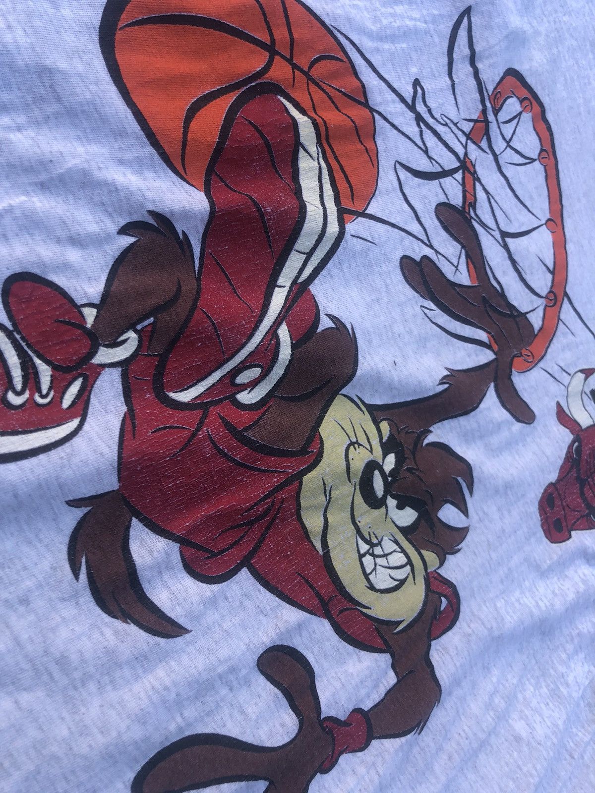 NBA × Rap Tees × Warner Bros Vintage 90s Chicago bulls X Tazmania size L Size US L / EU 52-54 / 3 - 5 Thumbnail