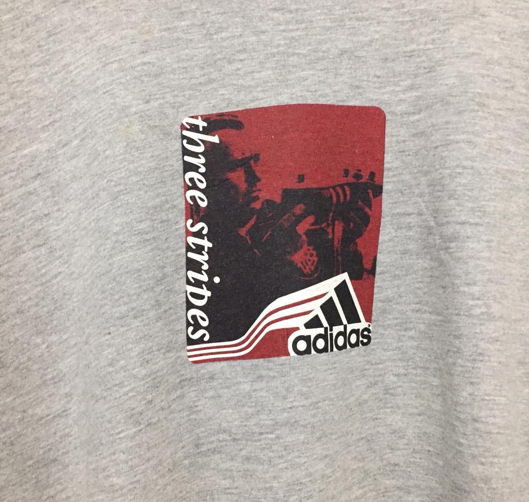 Adidas × Vintage Vintage Adidas Three Stripe T-Shirt Size US L / EU 52-54 / 3 - 2 Thumbnail